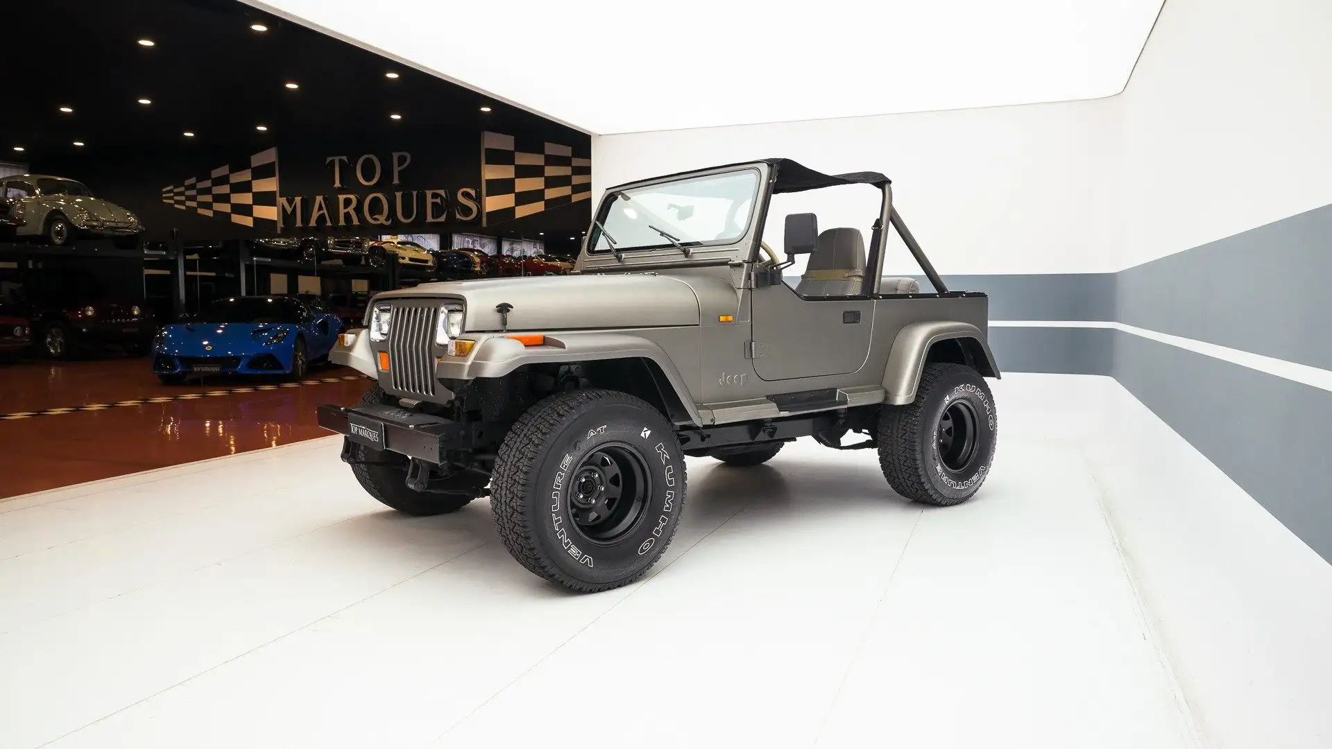 Jeep Wrangler 2.5 Laredo da vedere! Gris - 1