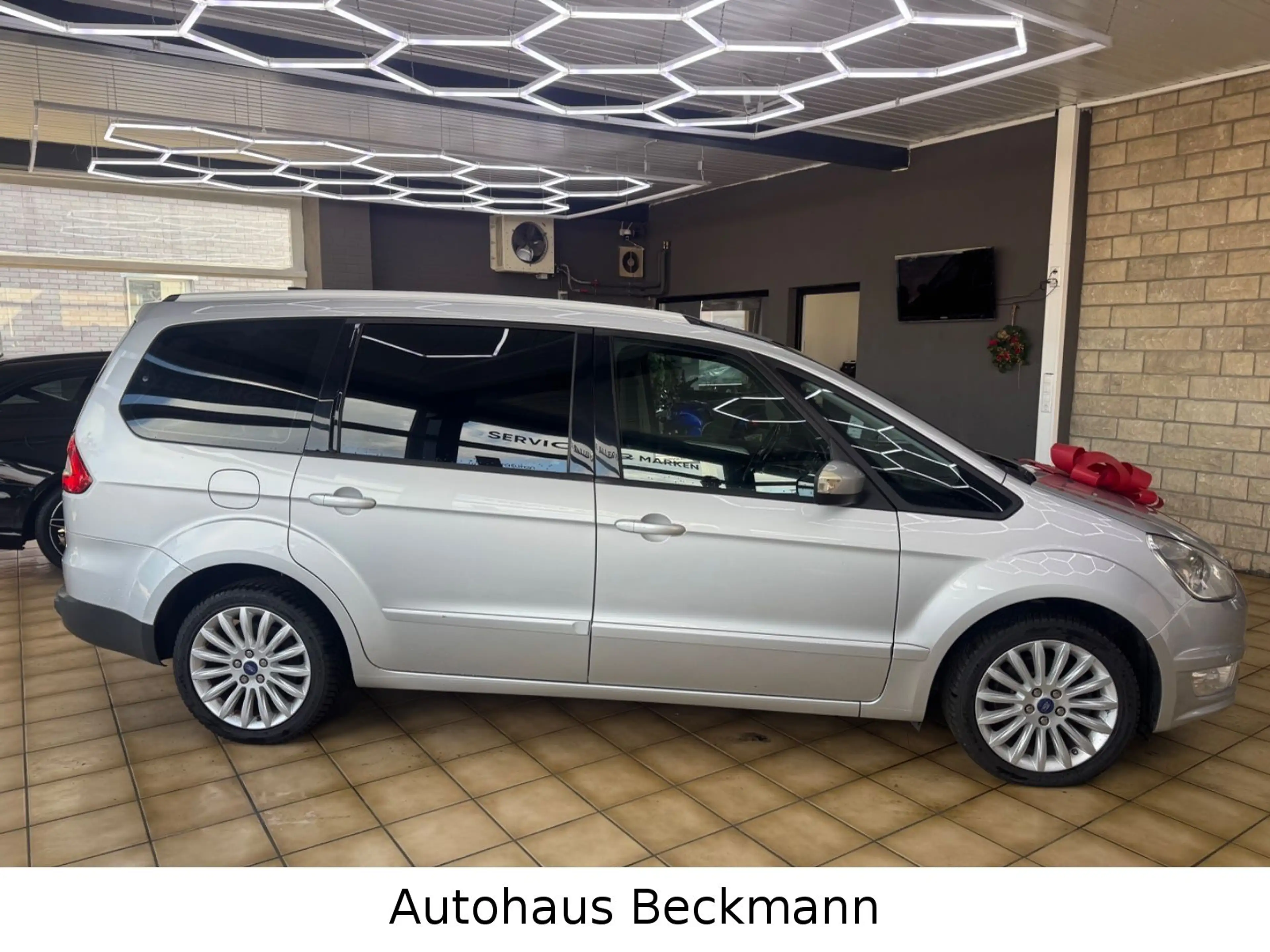 Ford Galaxy Business Edition*SITZER 7*HU&AU*NEU*SHZ — photo 3