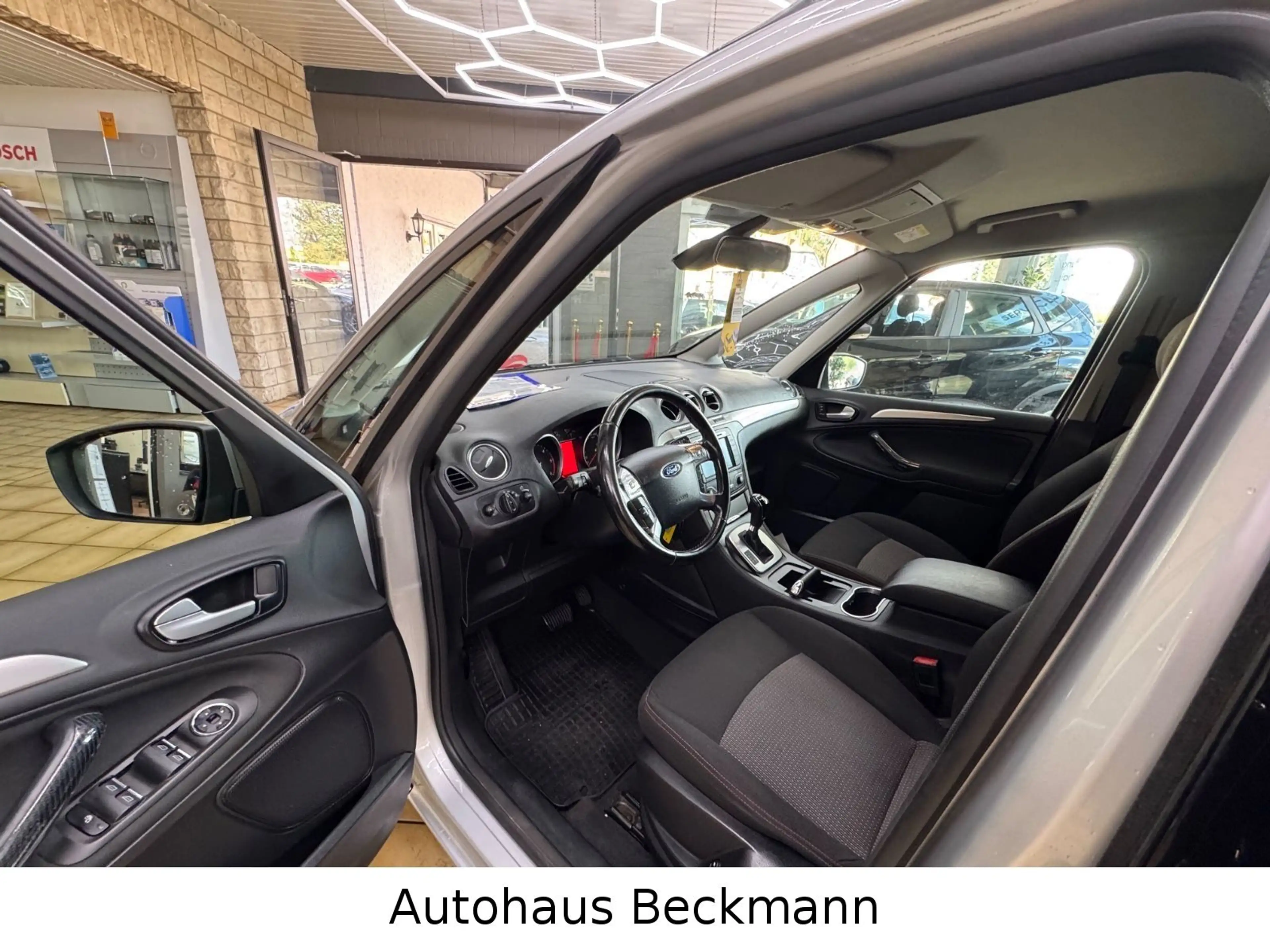 Ford Galaxy Business Edition*SITZER 7*HU&AU*NEU*SHZ — photo 10