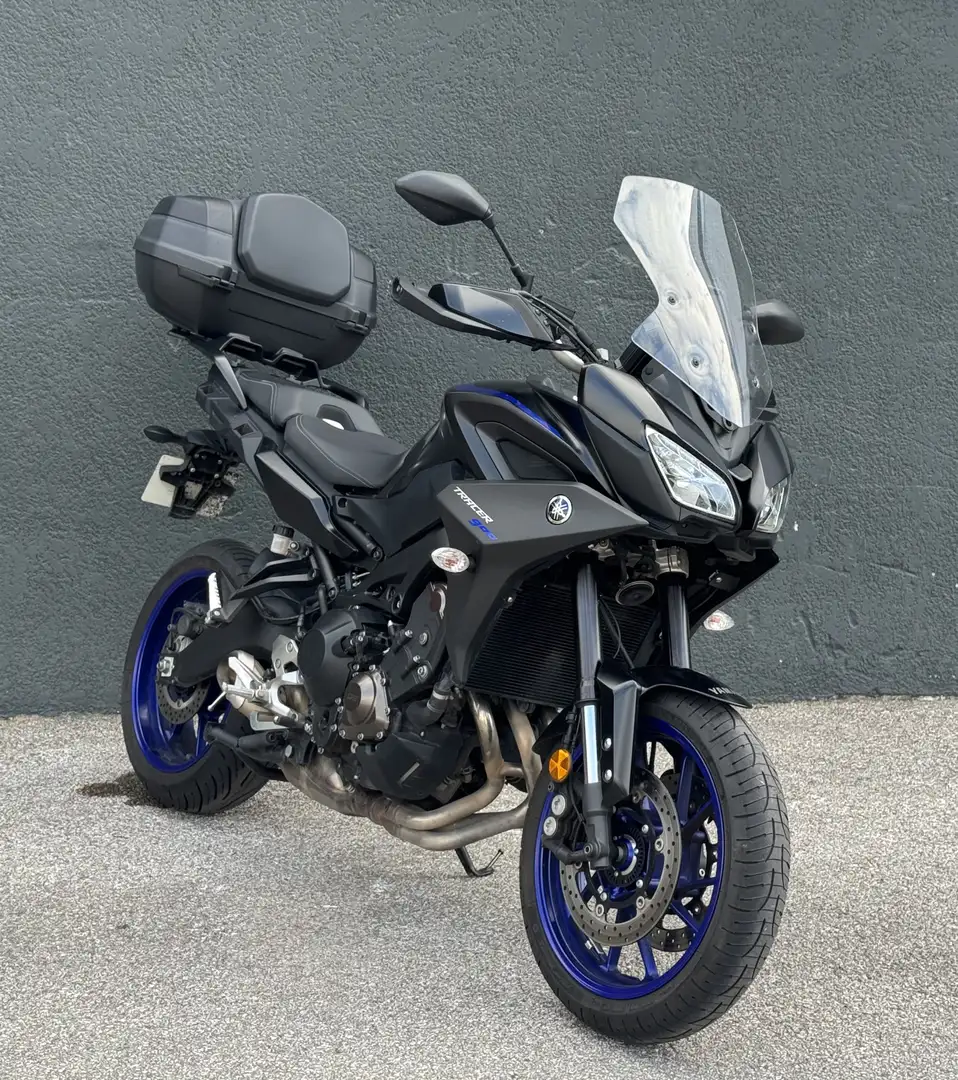 Yamaha MT-09 - 1