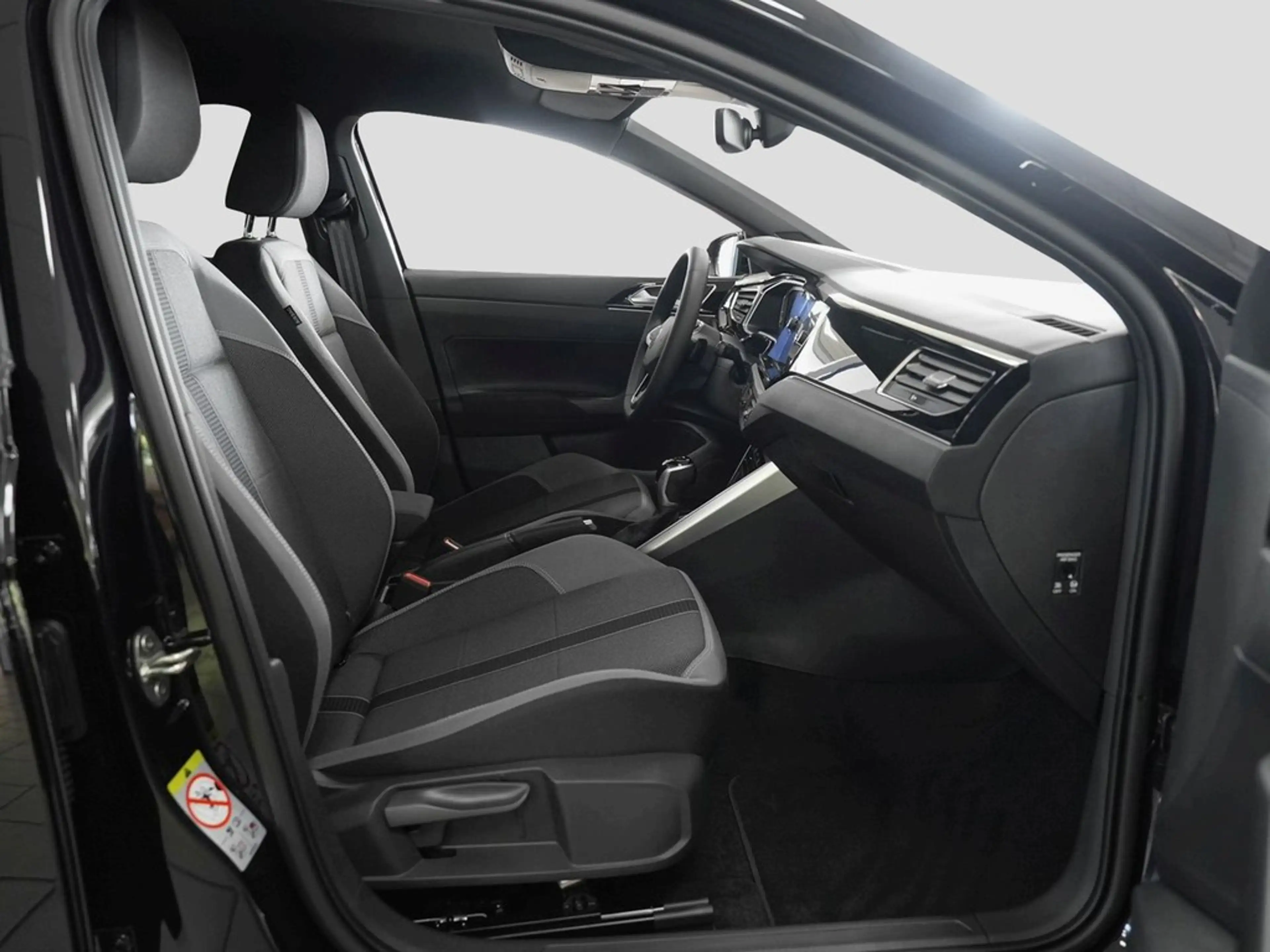 Volkswagen Polo Edition "50 Jahre" Style DSG Keyless, 17" — photo 7