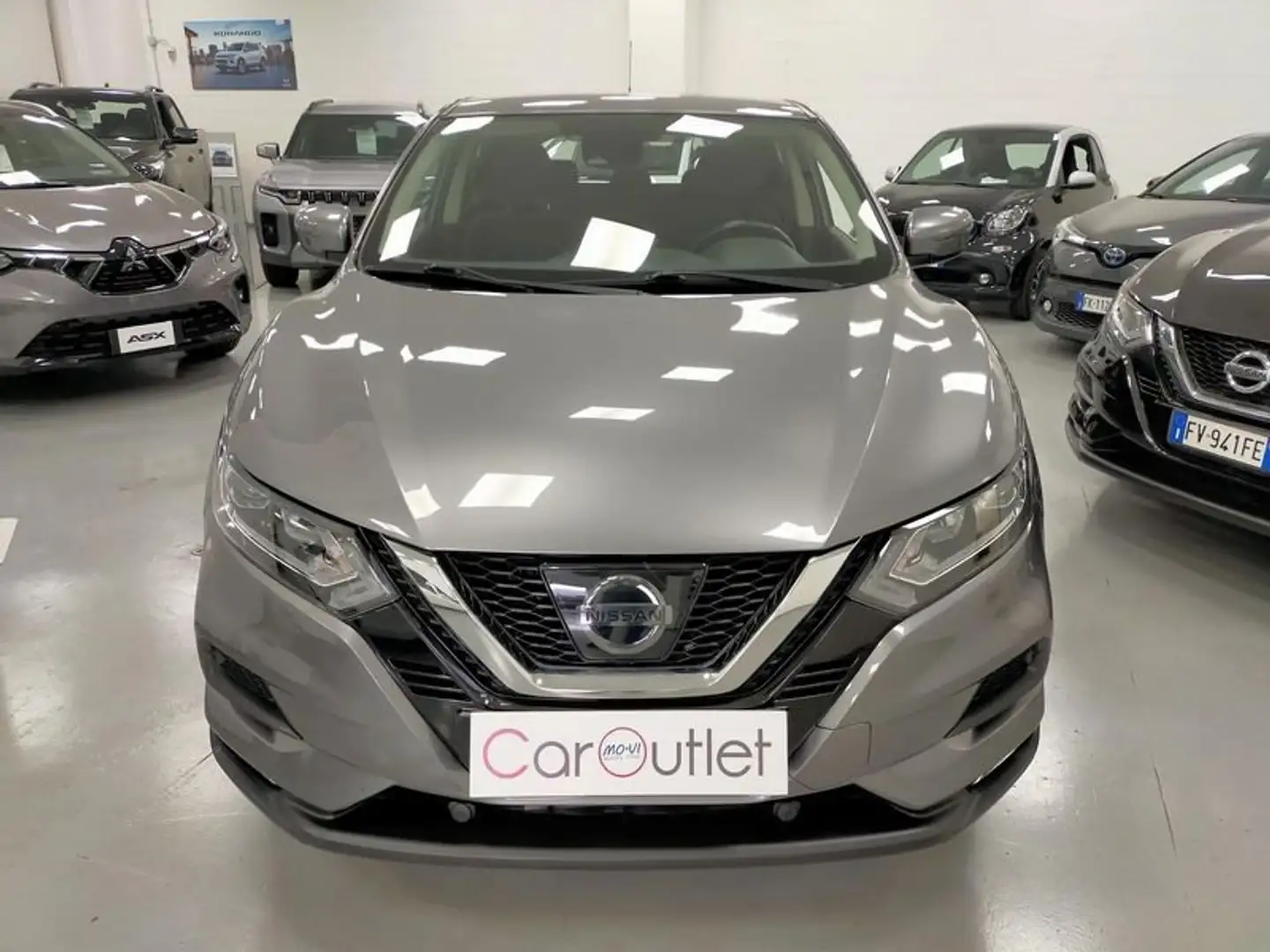Nissan Qashqai 1.6 dCi 2WD Acenta Gris - 2