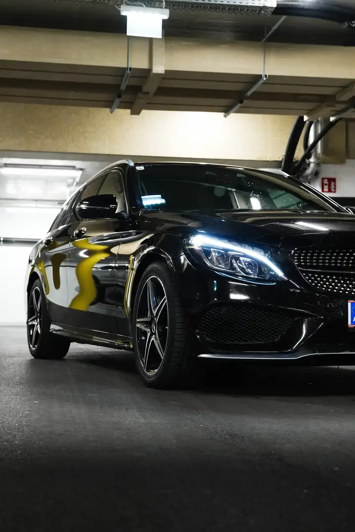 Mercedes-Benz C 43 AMG T 4MATIC Aut. Schwarz - 2