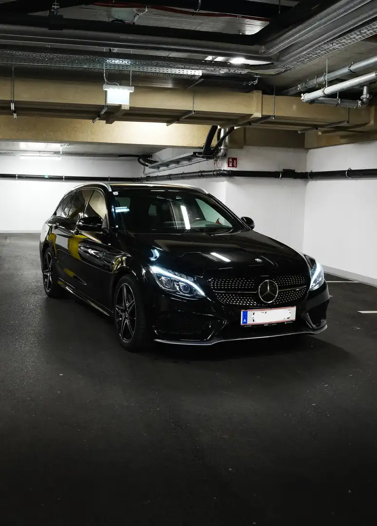 Mercedes-Benz C 43 AMG T 4MATIC Aut. Schwarz - 1
