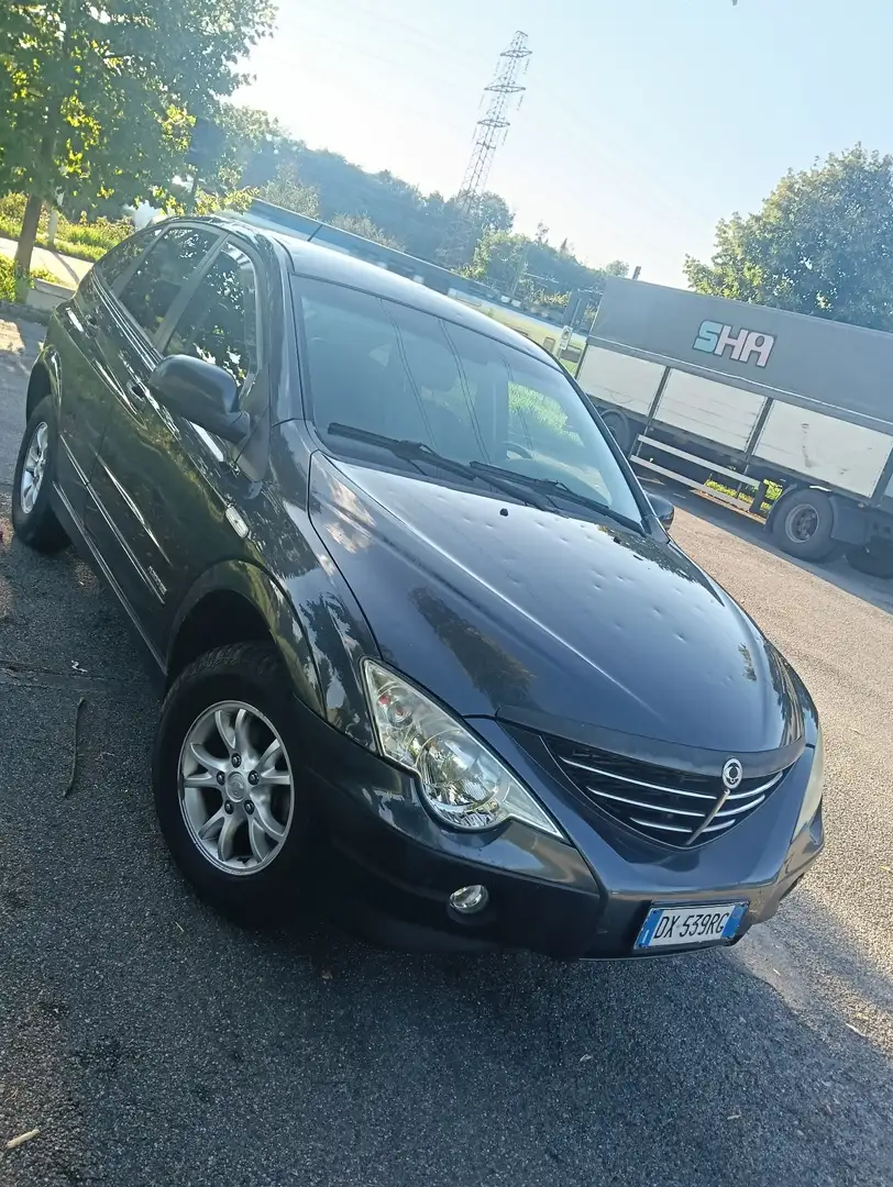SsangYong Actyon Sports 2.0 xdi Premium 4wd - 1