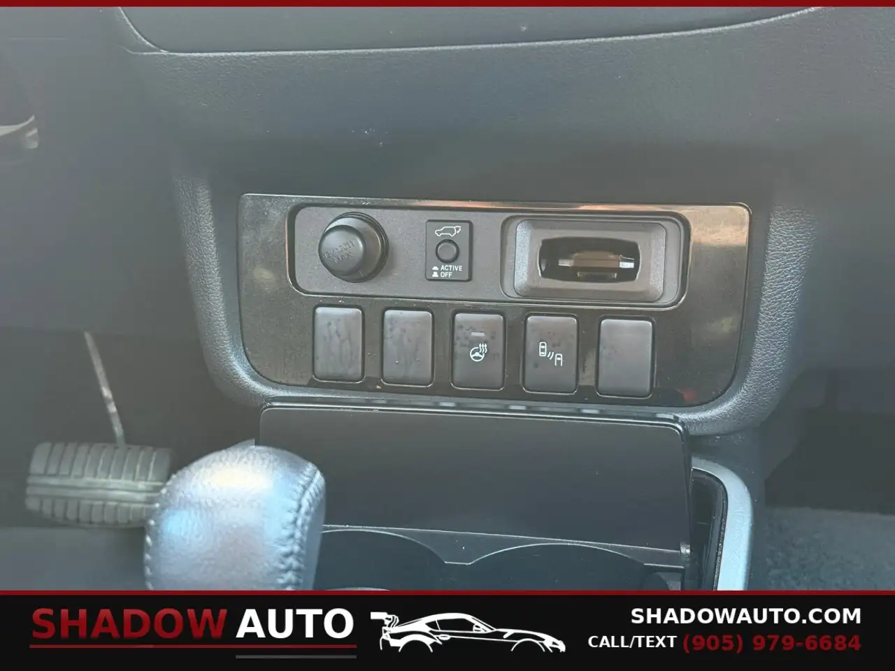Mitsubishi Outlander снимка Mitsubishi Outlander
