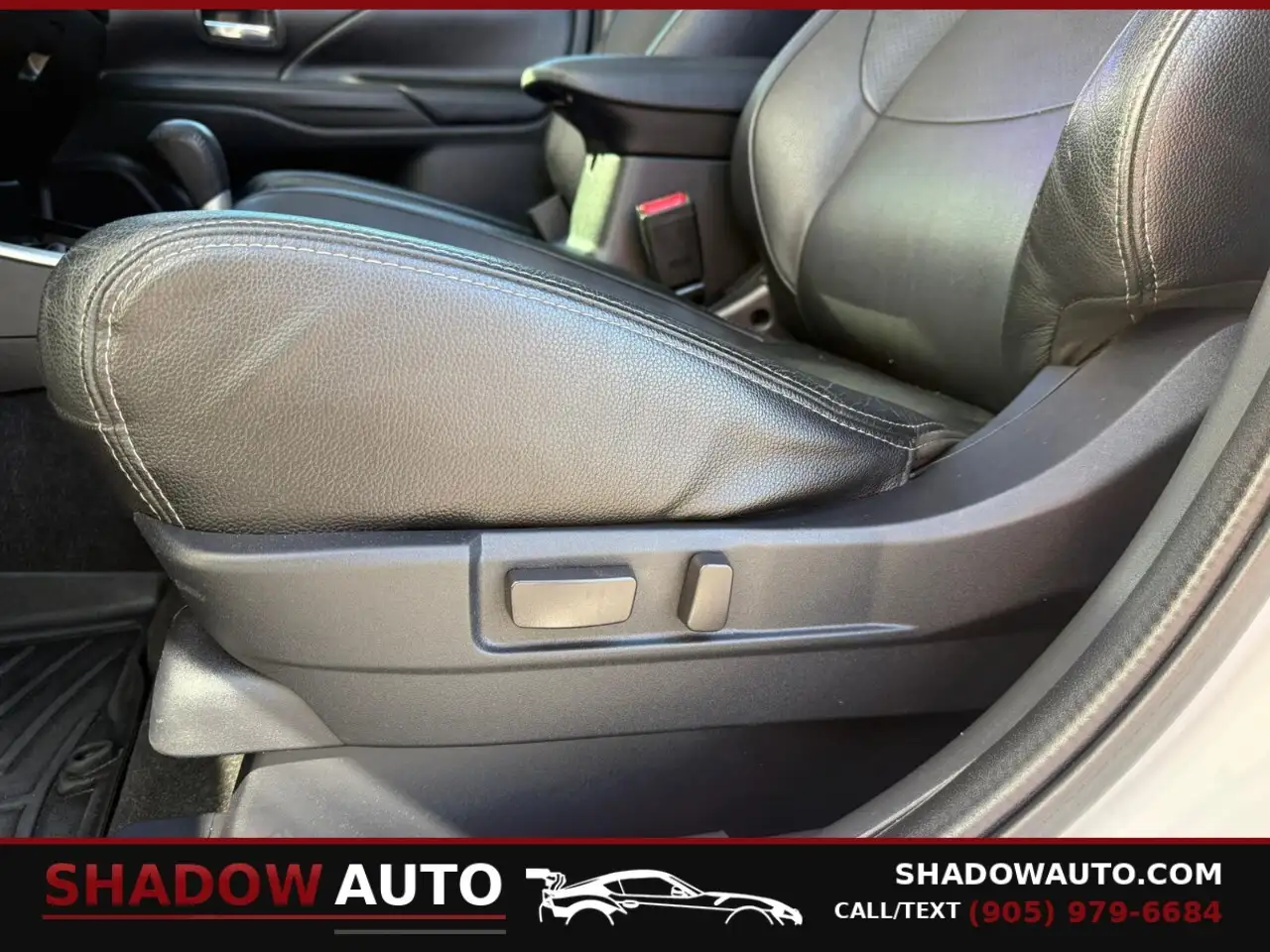 Mitsubishi Outlander снимка Mitsubishi Outlander