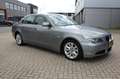 BMW 545 5-serie 545i V8 Yountimer plaatje van een auto Grijs - thumbnail 3