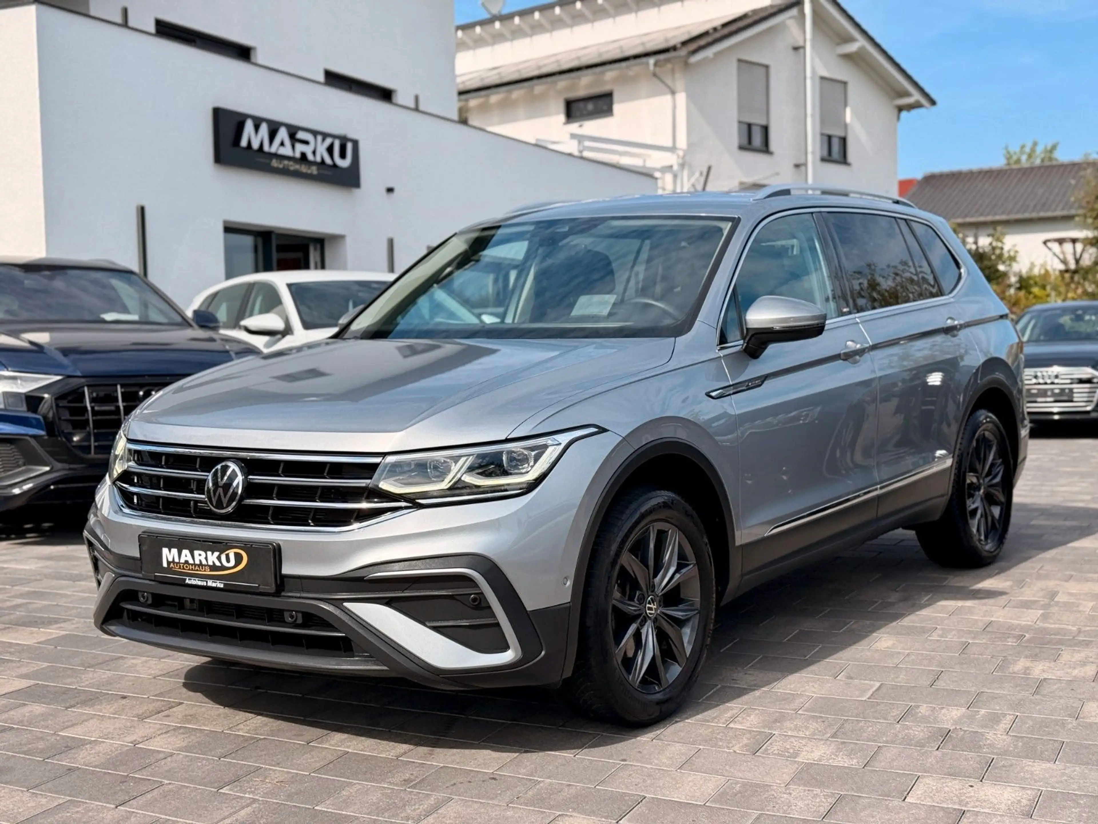 Volkswagen Tiguan Allspace 2.0TDi HUD*ACC*RFK*AHK*7SITZER*