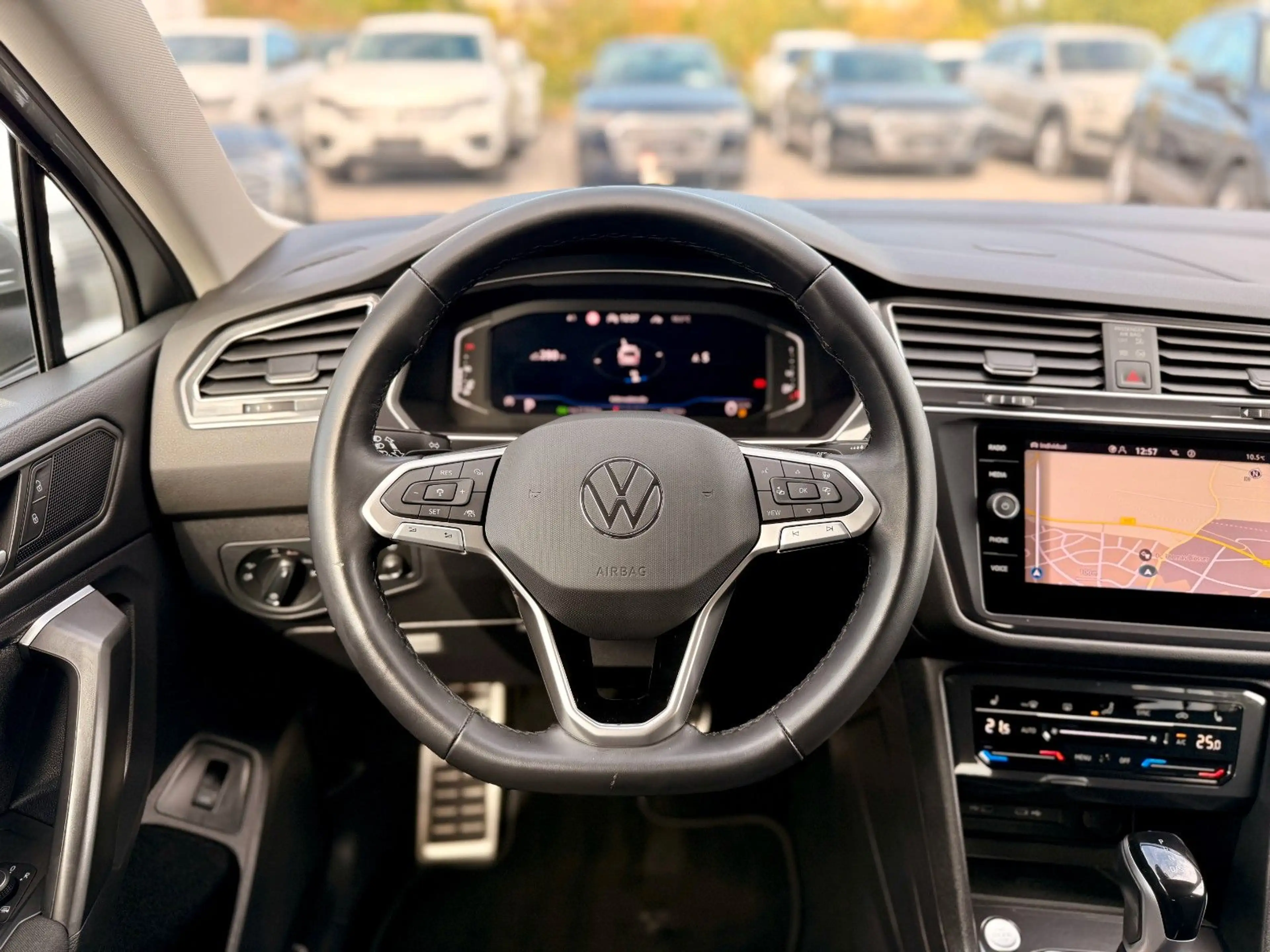 Volkswagen Tiguan Allspace 2.0TDi HUD*ACC*RFK*AHK*7SITZER* — photo 14