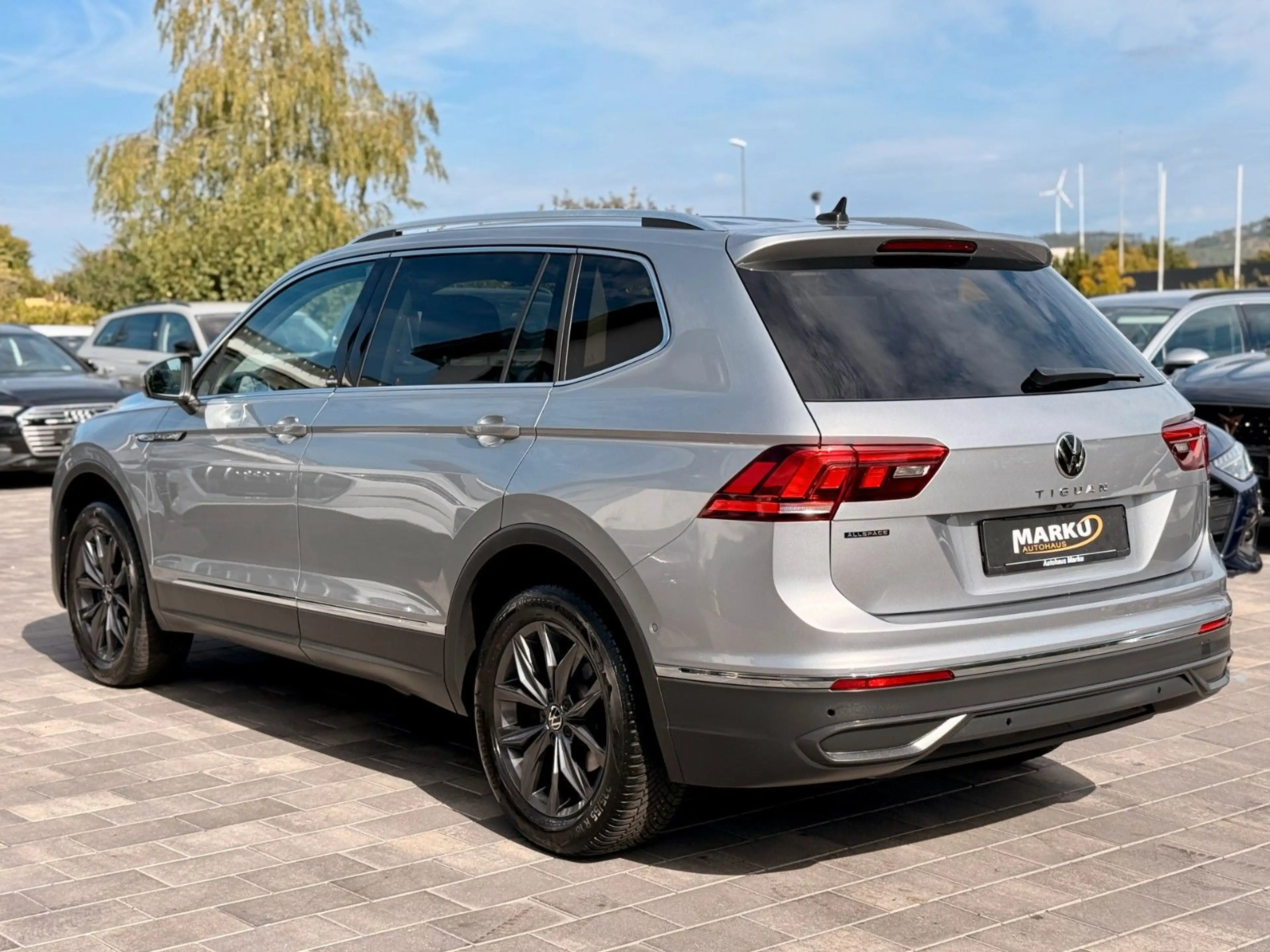 Volkswagen Tiguan Allspace 2.0TDi HUD*ACC*RFK*AHK*7SITZER* — photo 4