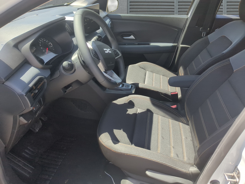 Dacia Sandero Stepway ECO-G 120 Automatik Expression — photo 5