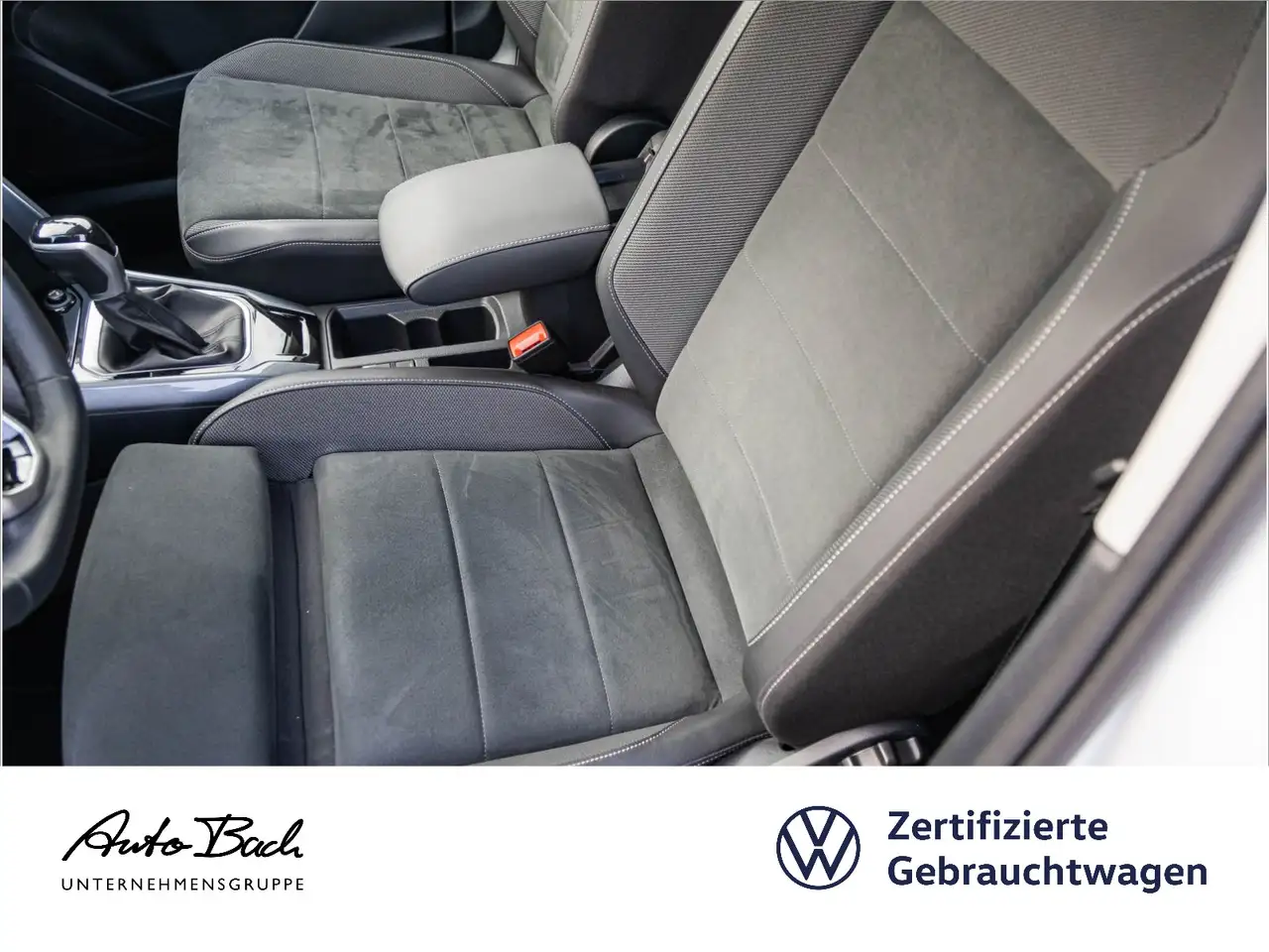 Volkswagen T-Roc 1.5 TSI DSG Style, Navi, LED, AHK, App-Con 12