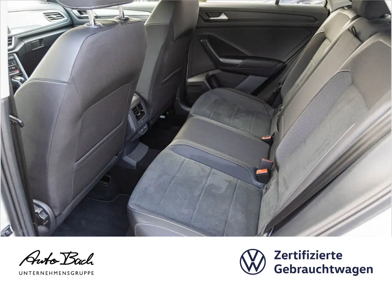 Volkswagen T-Roc 1.5 TSI DSG Style, Navi, LED, AHK, App-Con 16