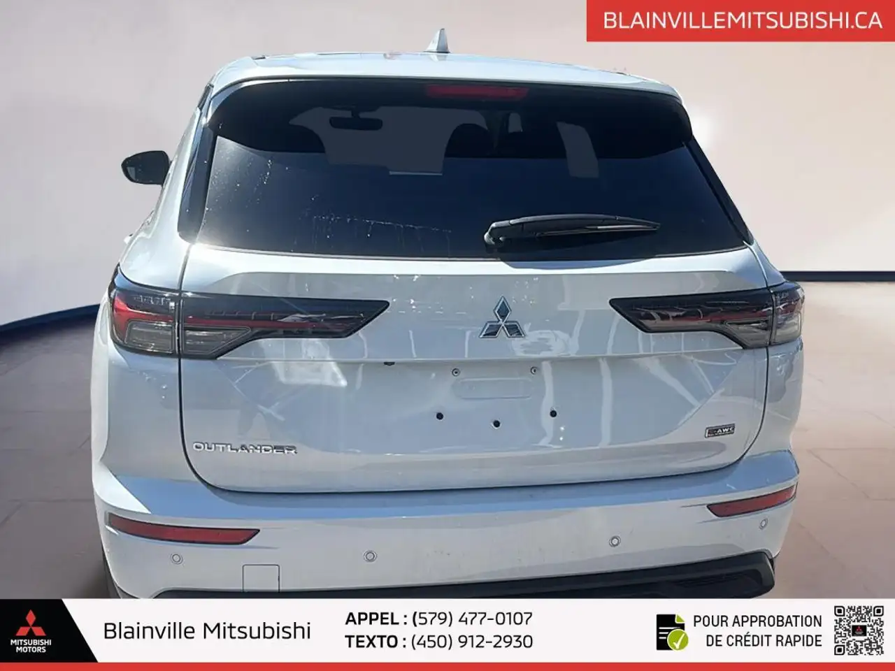 Mitsubishi Outlander снимка Mitsubishi Outlander