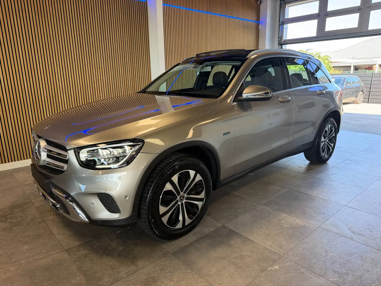 Mercedes-Benz GLC 300