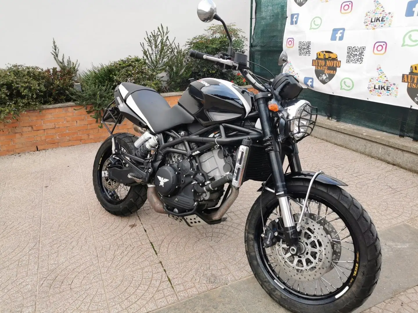 Moto Morini Scrambler 1200 usata a Marino- Rm per € 4.900,-