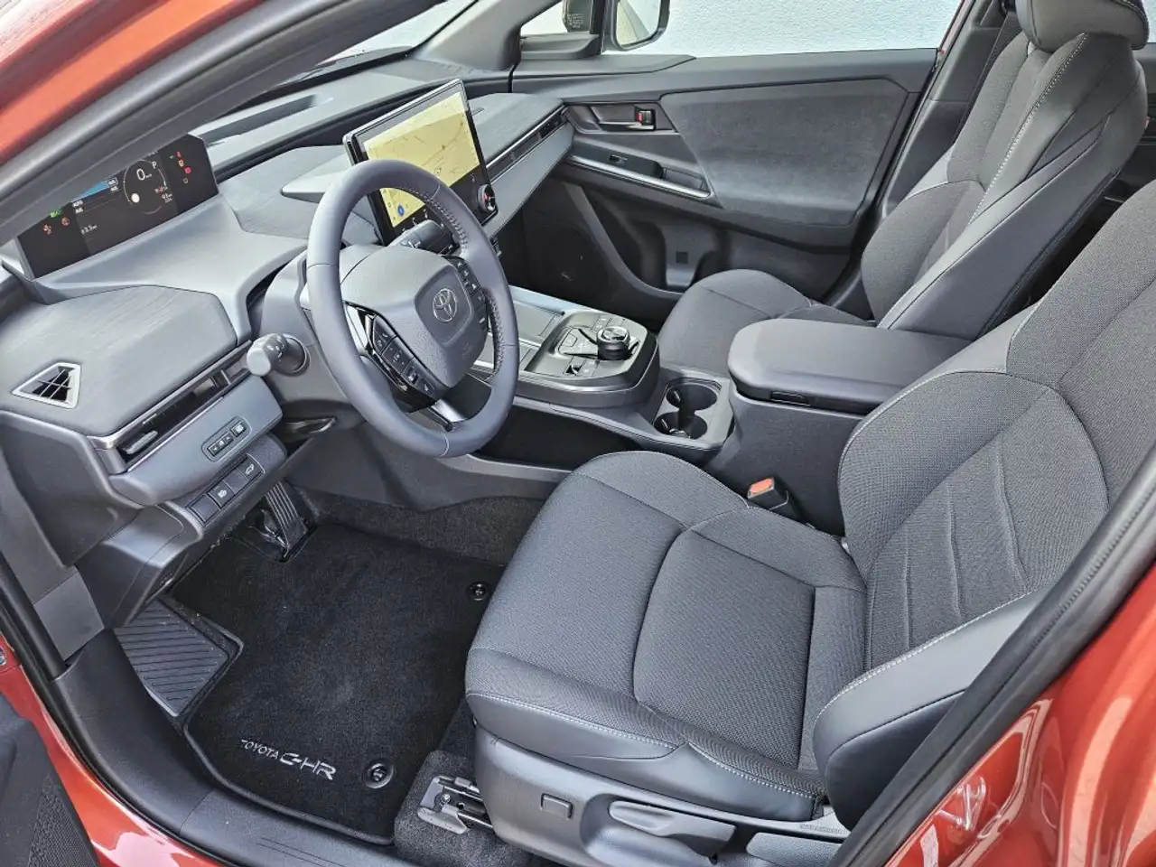 Toyota C-HR C-HR+ 77kWh Teamplayer 5