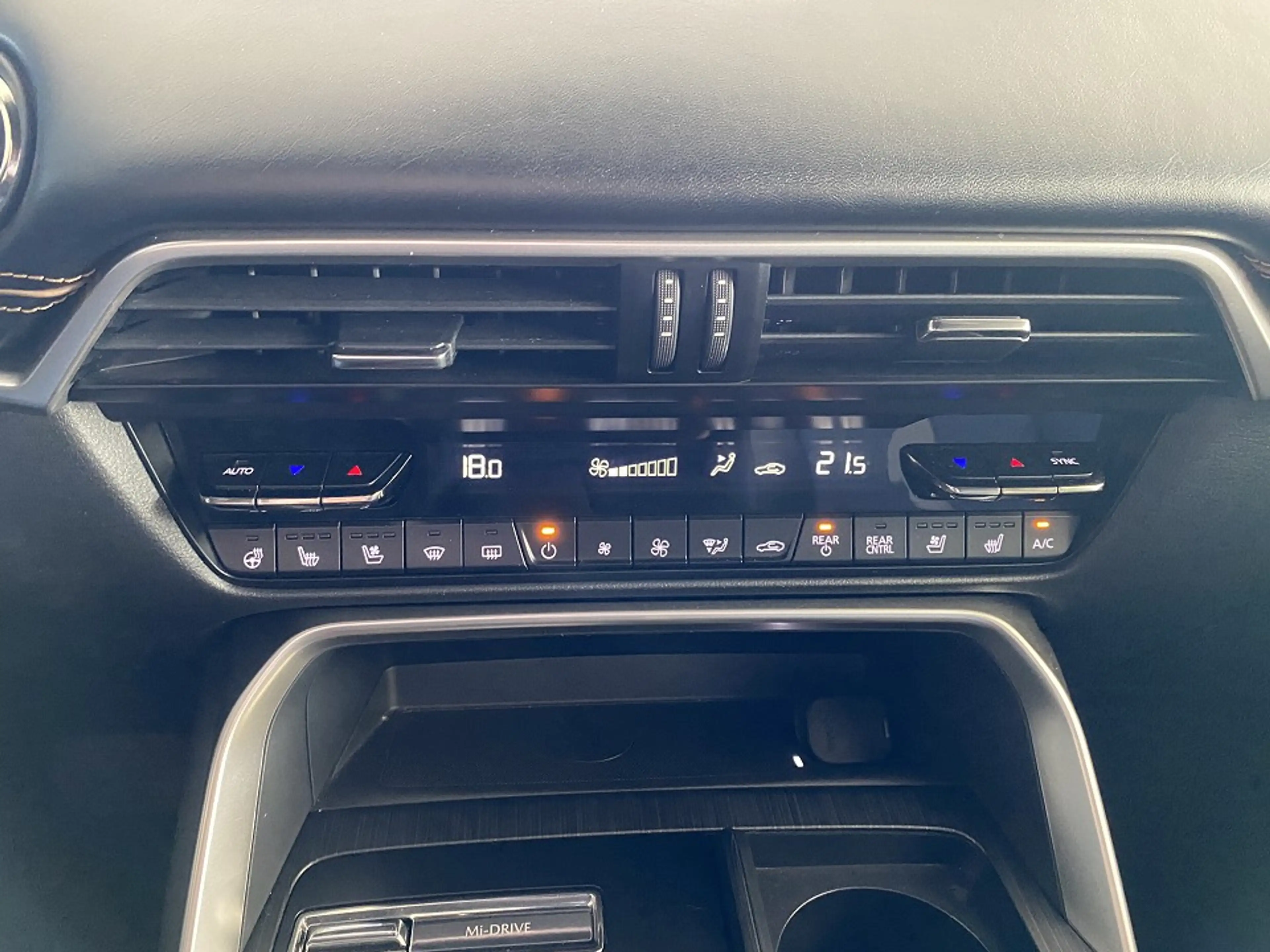 Mazda CX-80 2.5 PHEV Homura Garantie bis 06.2031 Navi, 360°, B — photo 10
