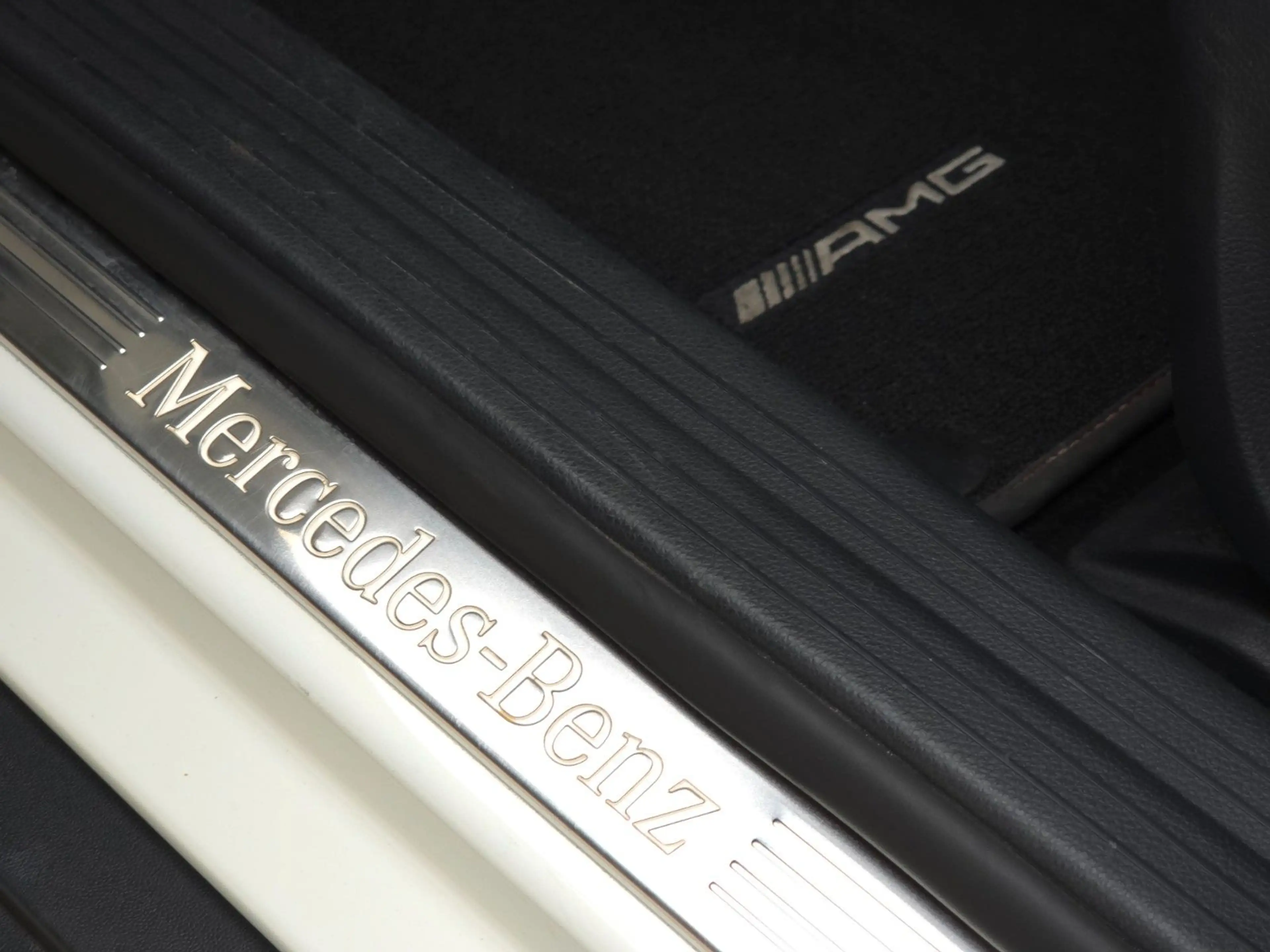 Mercedes-Benz GLA 250 4Matic Street Style, AMG Line, Kamera — photo 24