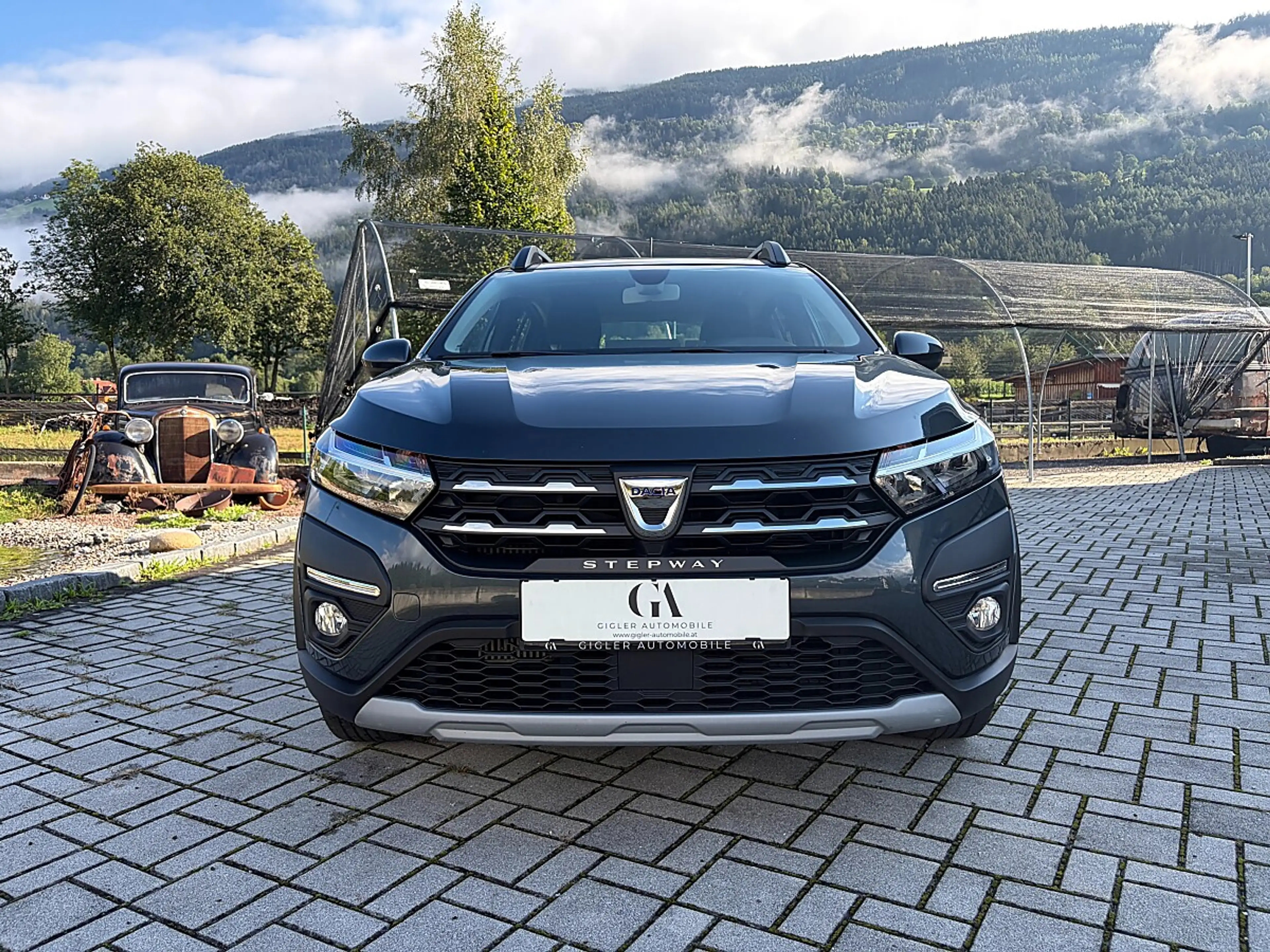 Dacia Sandero Stepway Comfort TCe 90 — photo 8