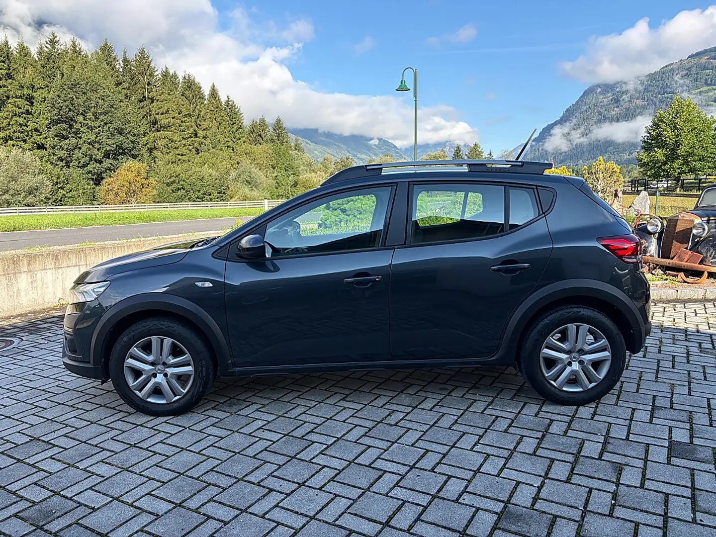 Dacia Sandero Stepway Comfort TCe 90 Grau - 2