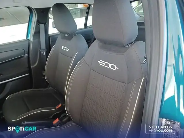 Fiat 600 view 13