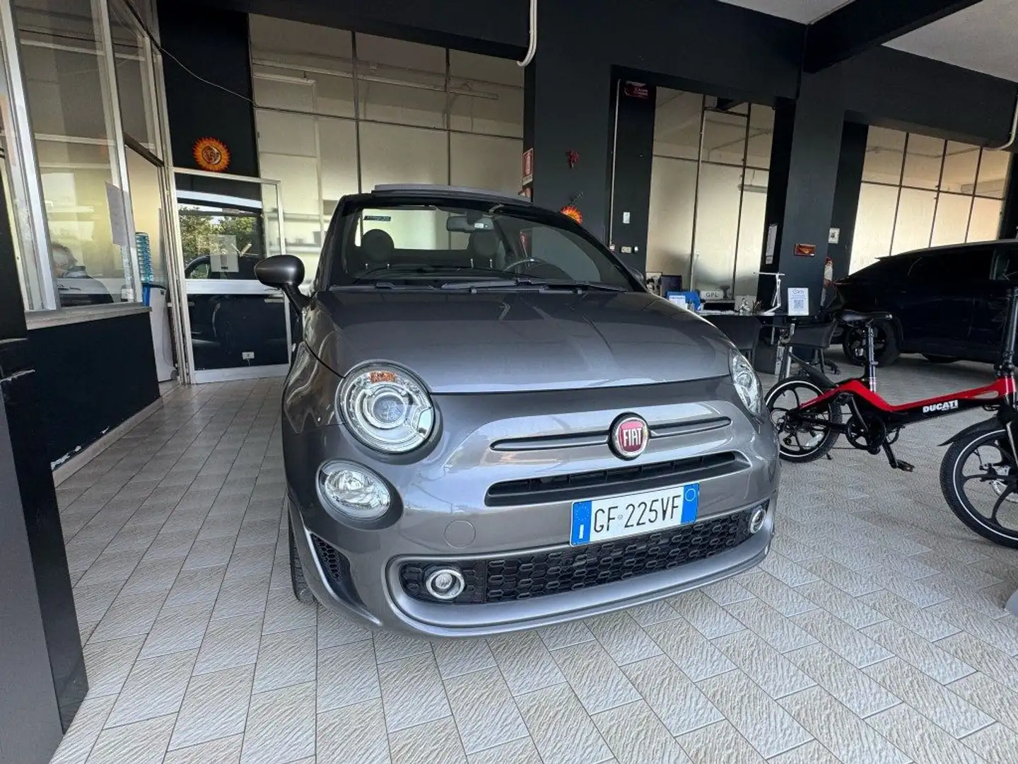 Fiat 500C PROMO FINANZIAMENTO 1.0 Hybrid Sport Grigio - 1