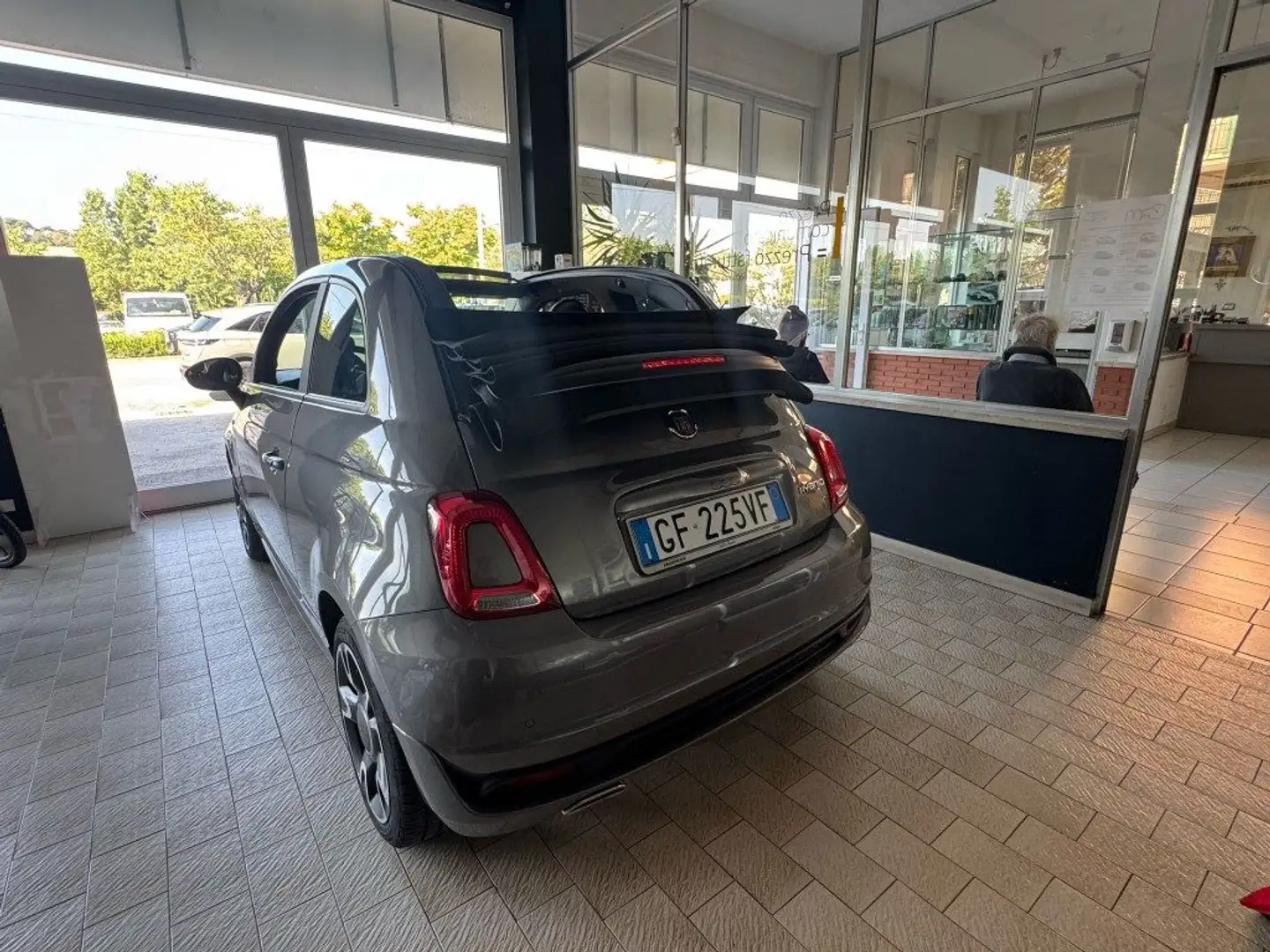Fiat 500C PROMO FINANZIAMENTO 1.0 Hybrid Sport Grigio - 2