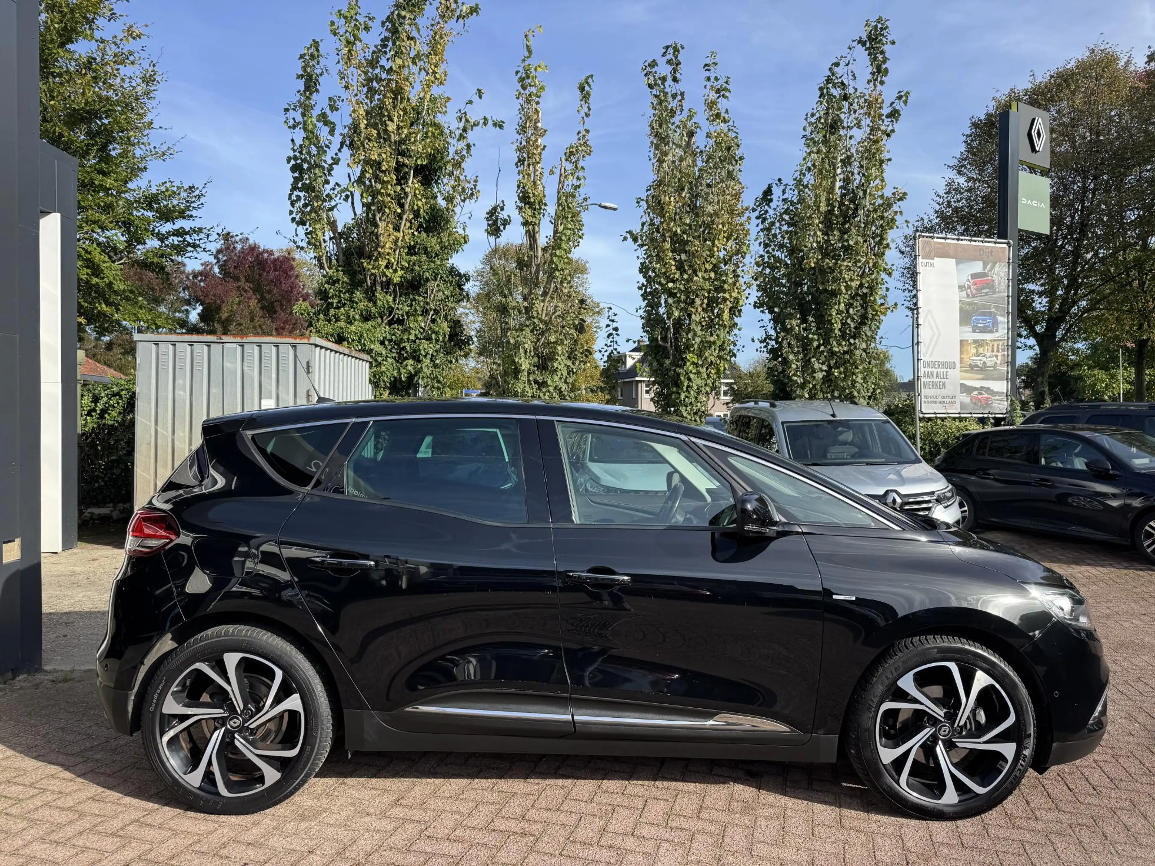 Renault Scenic 1.2 TCe Bose — photo 4
