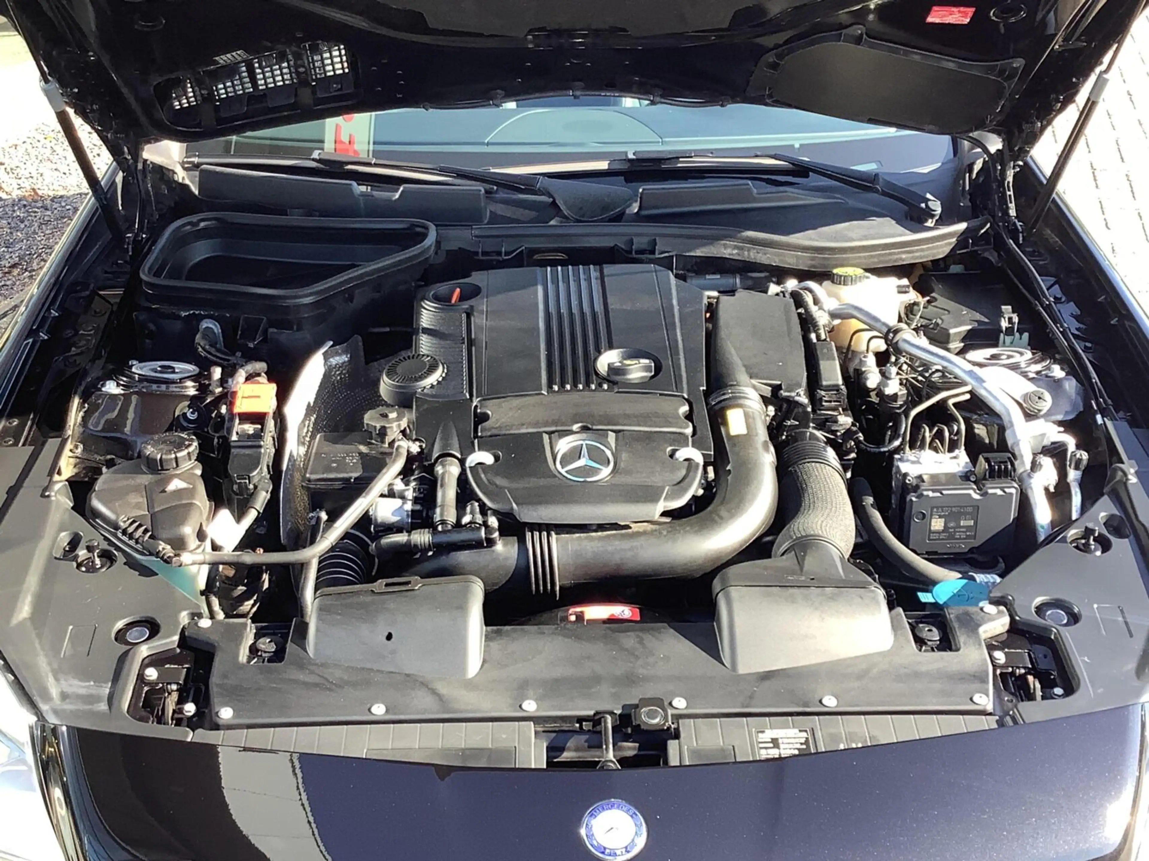 Mercedes-Benz SLK 200 nekverwarming, cruise, lederen bekleding — photo 6