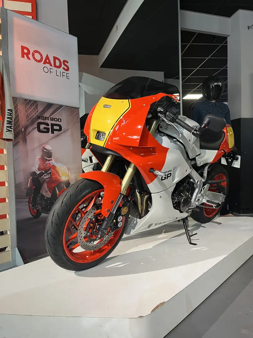 Yamaha XSR 900 - 2