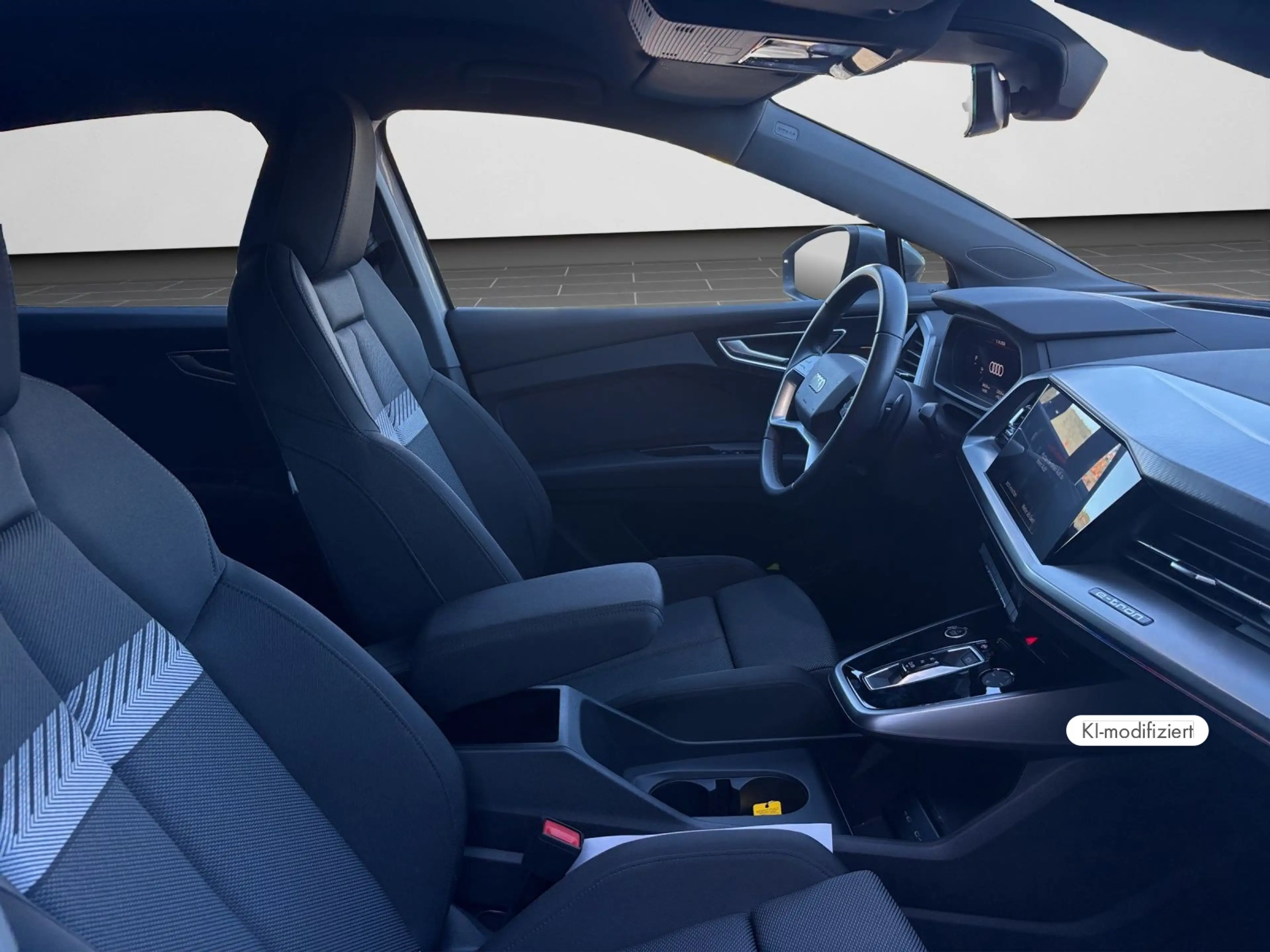 Audi Q4 e-tron MATRIX-LED NAVI EINPARKHILFE — photo 4
