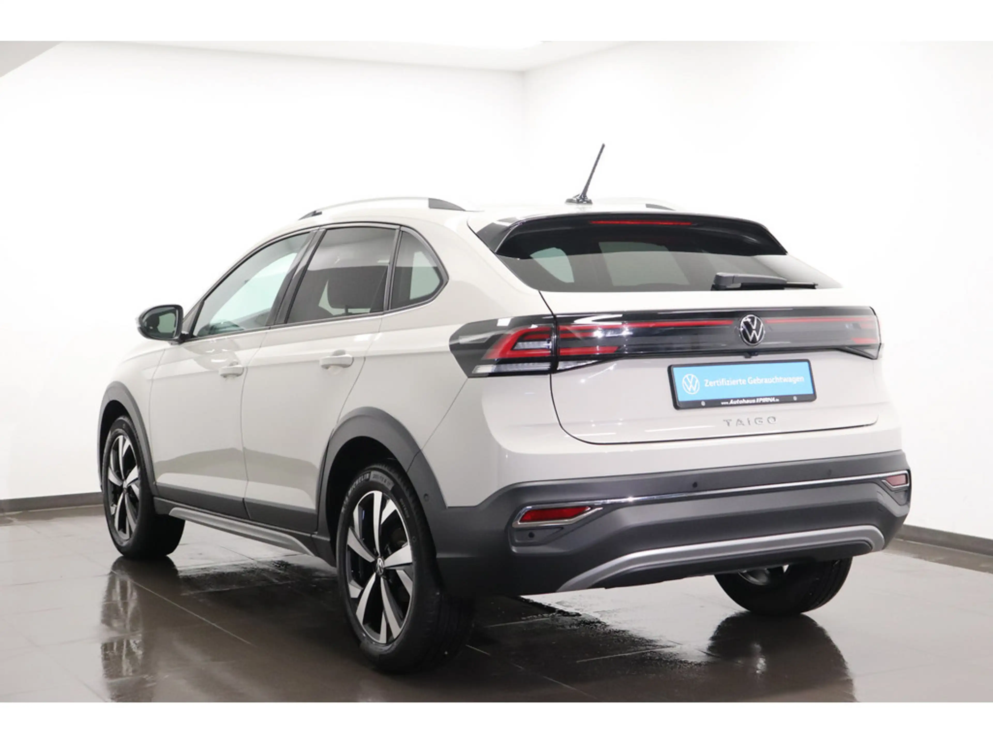 Volkswagen Taigo Style 1.0 TSI DSG #Matrix #IQ.DRIVE#IQ. — photo 6
