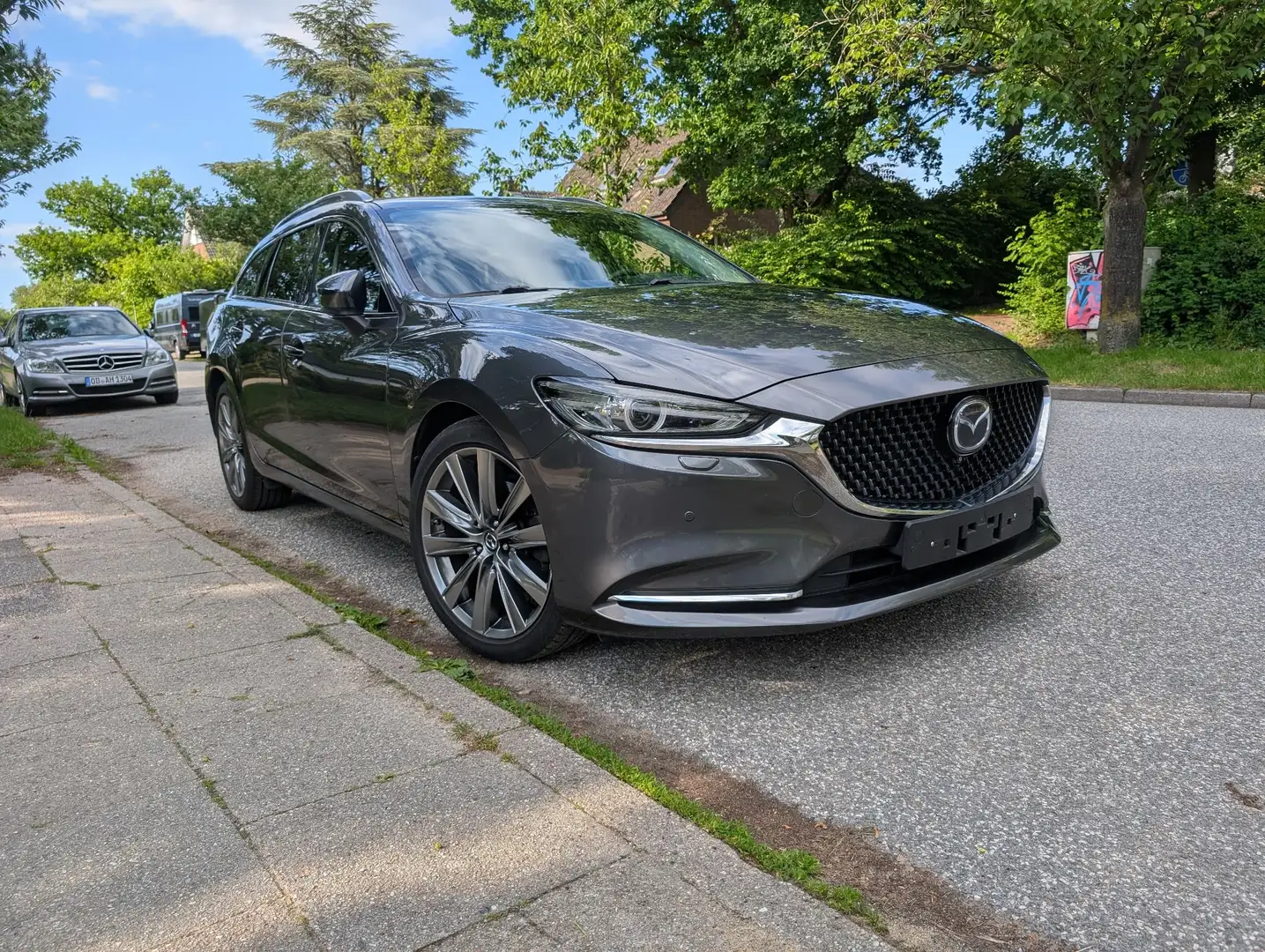 Mazda 6 Kombi SKYACTIV-D 184 i-ELOOP Sports-Line Szary - 1