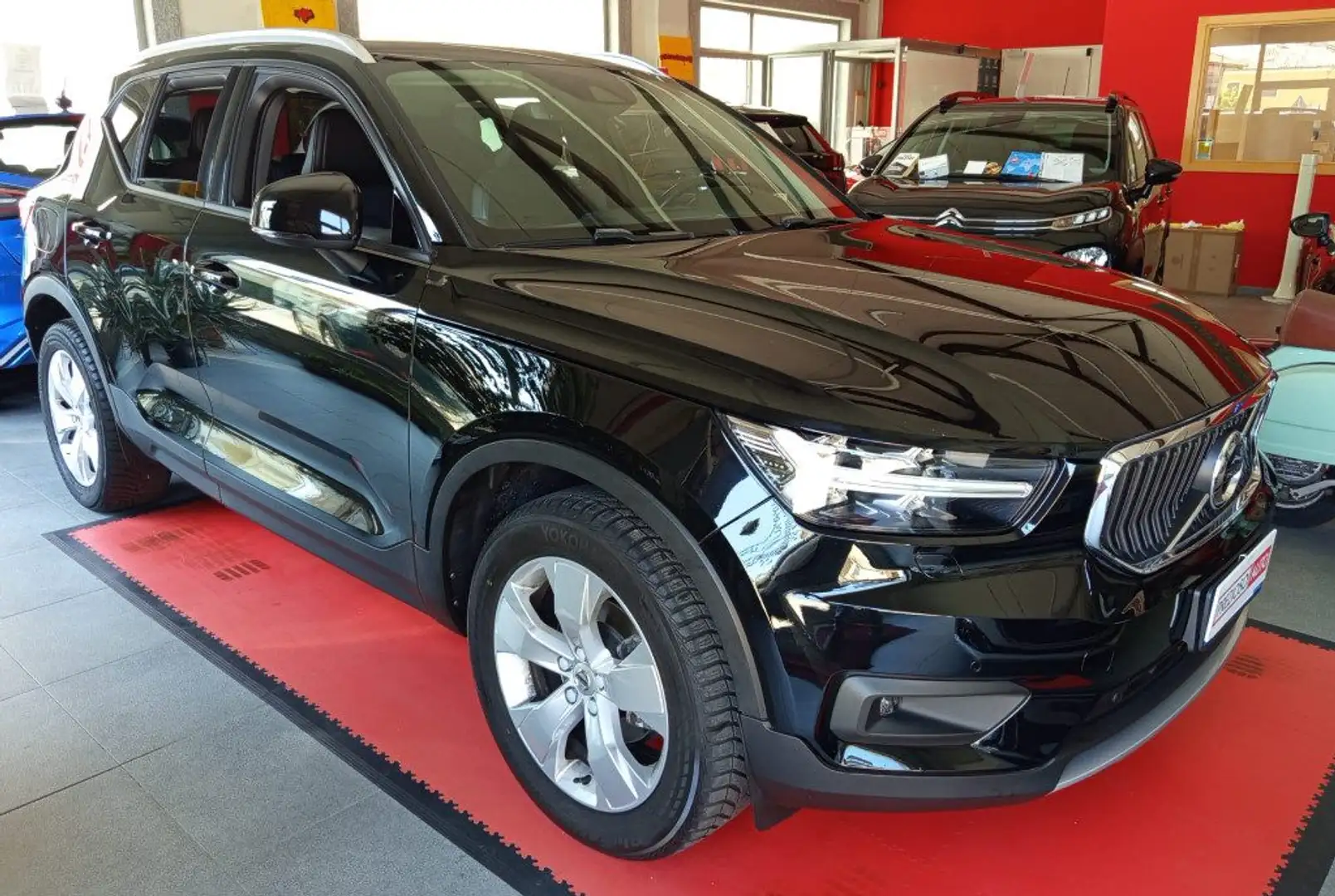 Volvo XC40 T3 Geartronic Business Plus Nero - 1