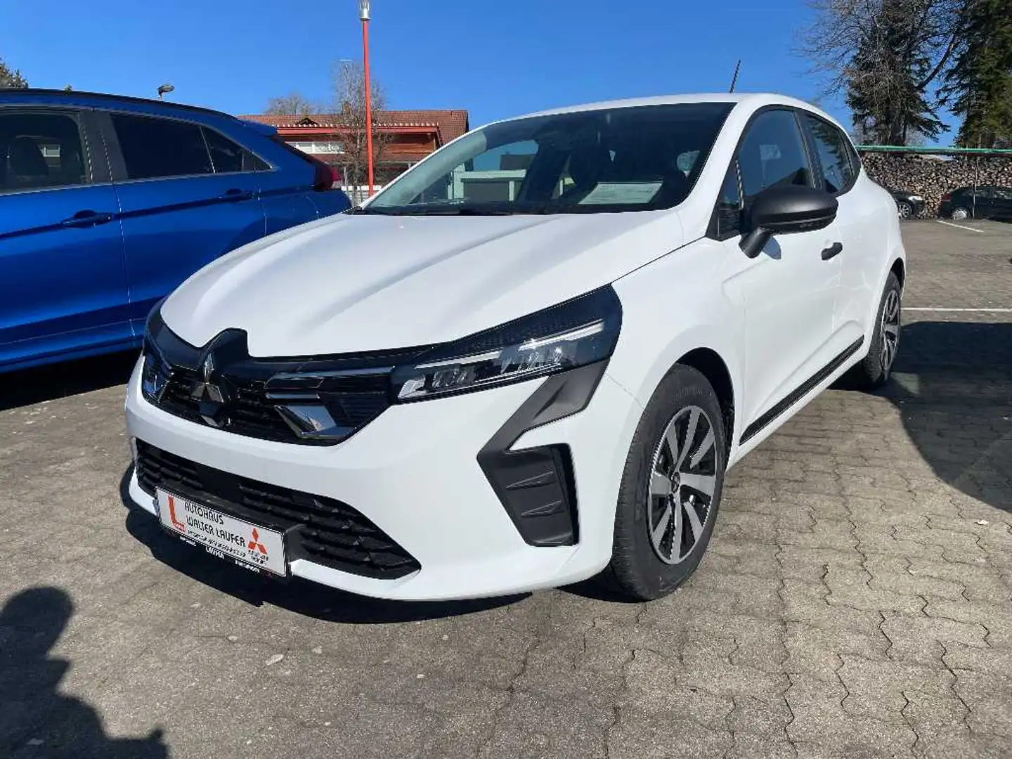 Mitsubishi Colt BASIS 1.0 Benziner 5-Gang Weiß - 2