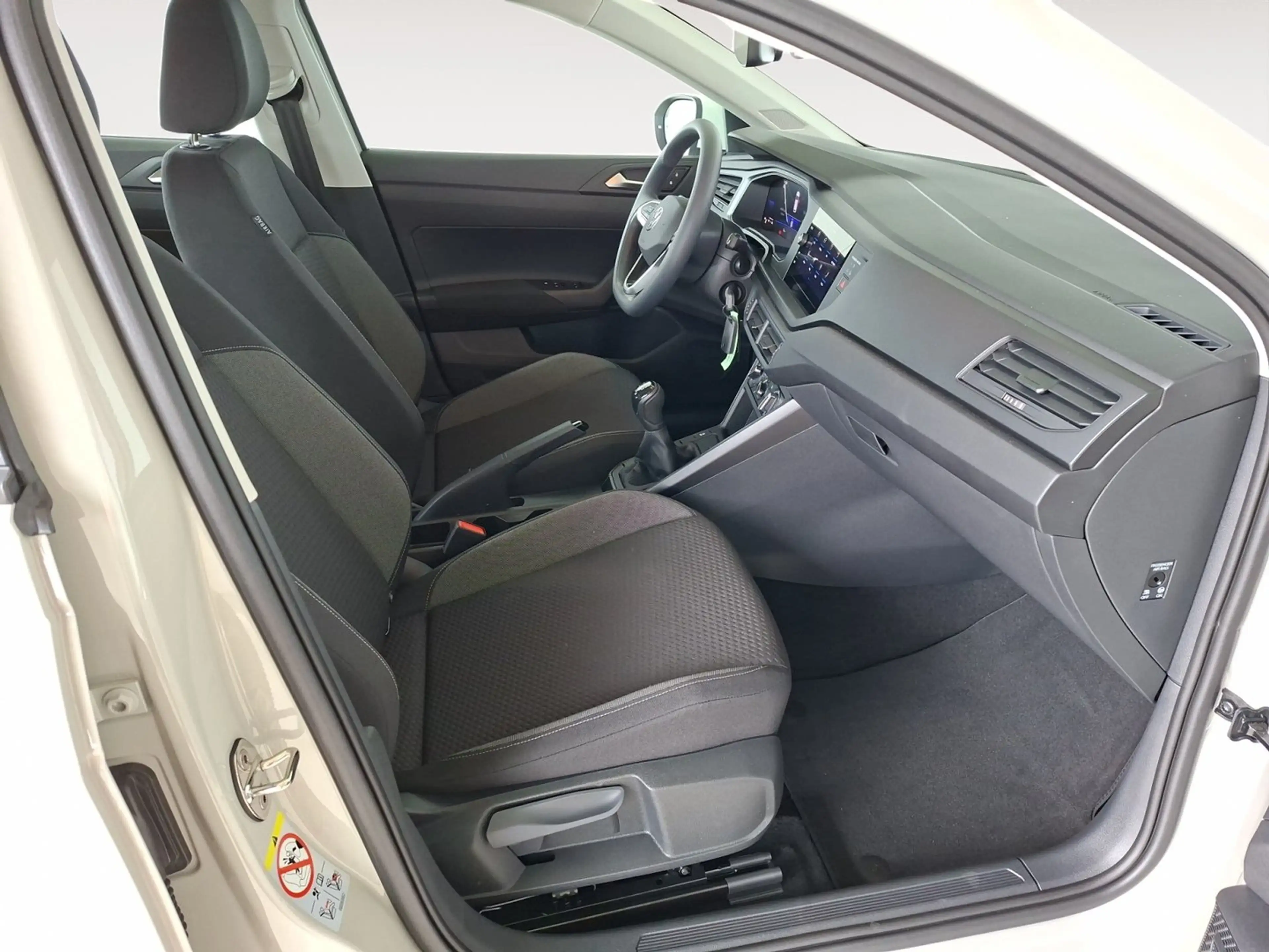 Volkswagen Taigo 4Me TSI — photo 15
