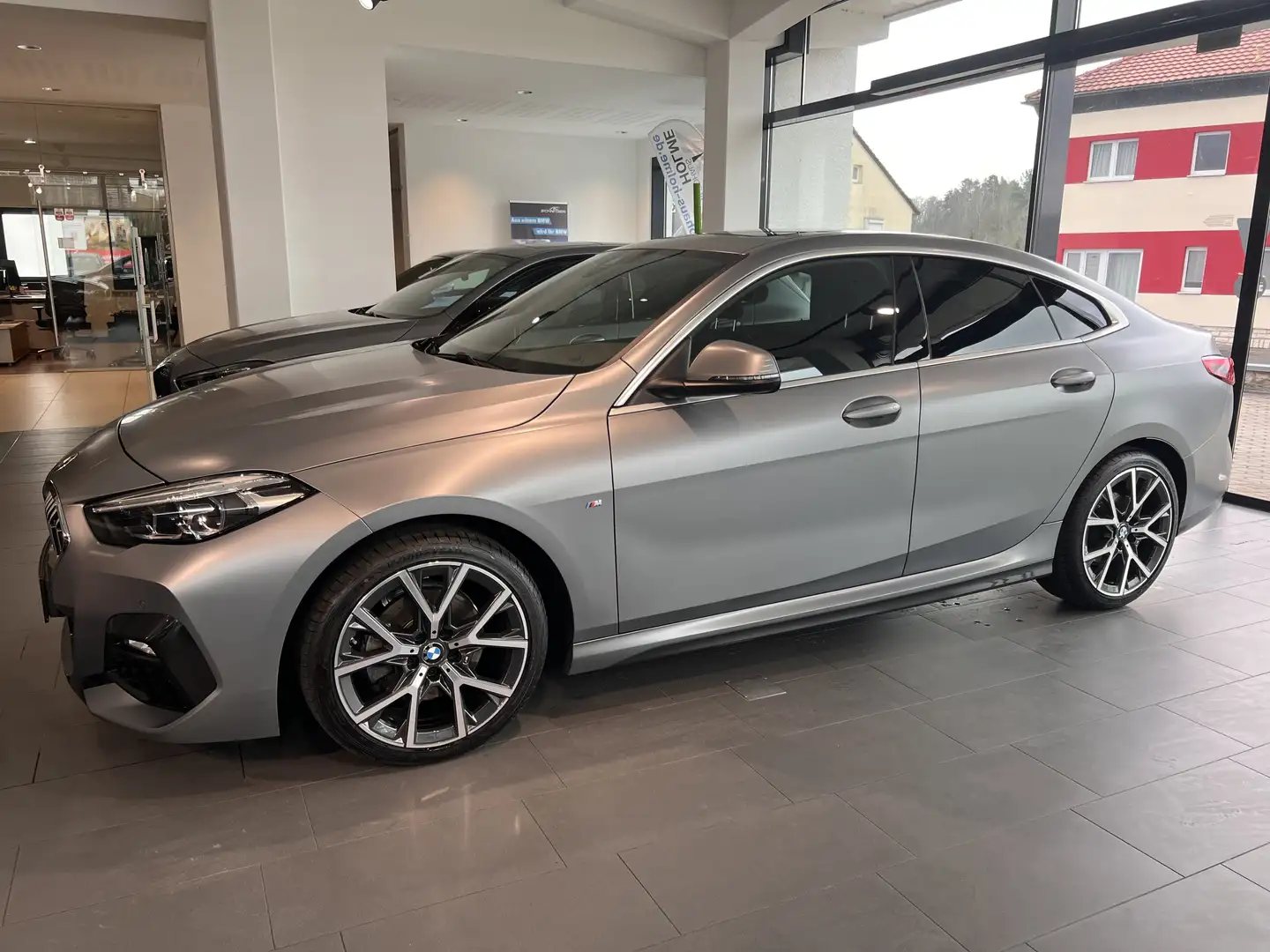 BMW 218 i MSport INDIVIDUAL HK HiFi DAB LED Šedá - 2