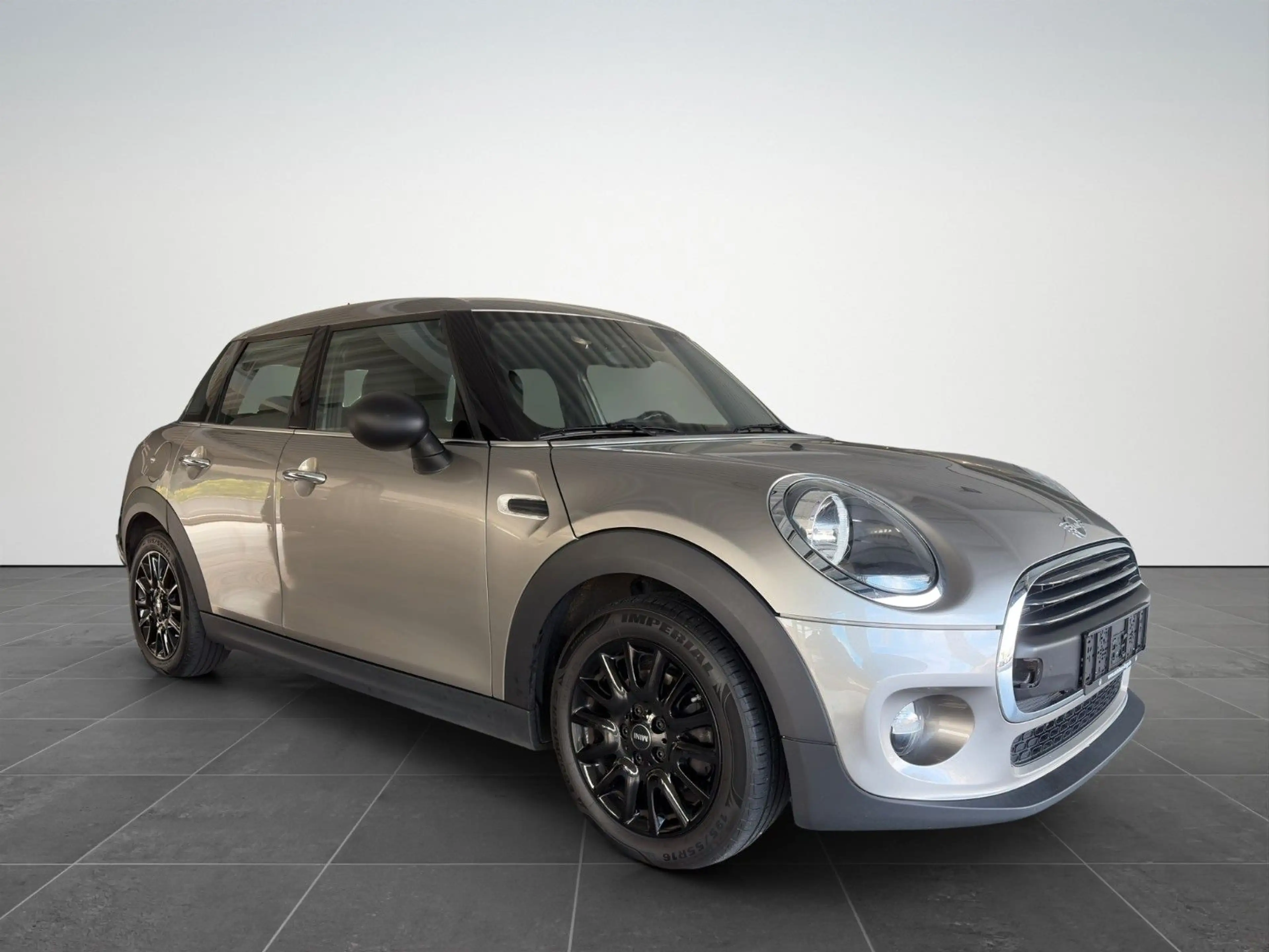 MINI One Mini 5-trg. One Blackyard/SHZ/PDC H/ — photo 2