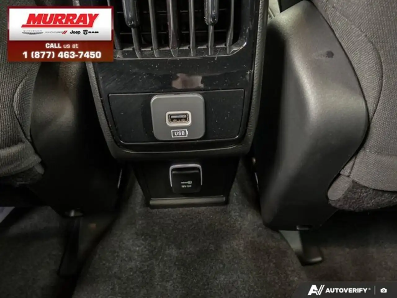 Jeep Compass photo Jeep Compass