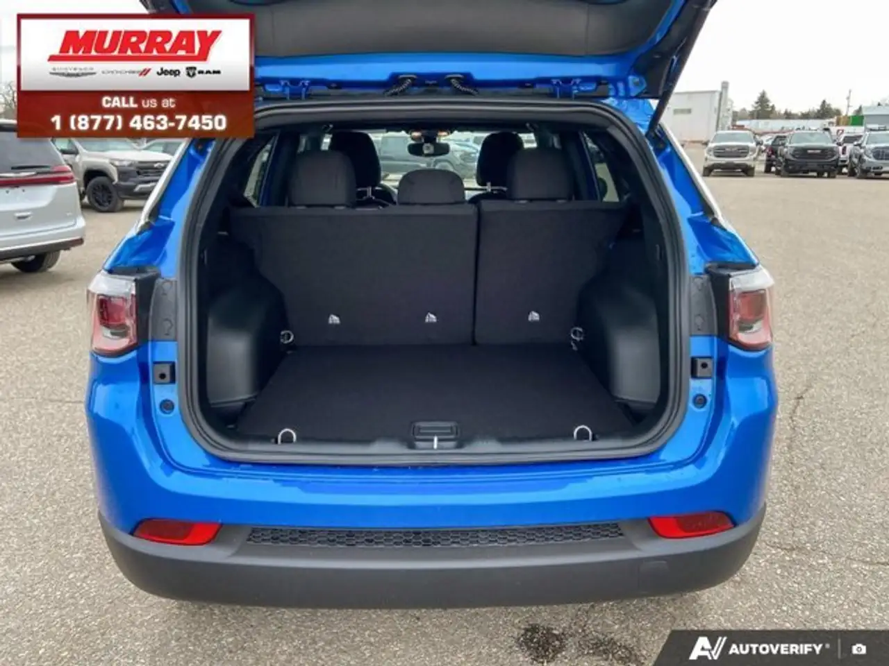 Jeep Compass photo Jeep Compass