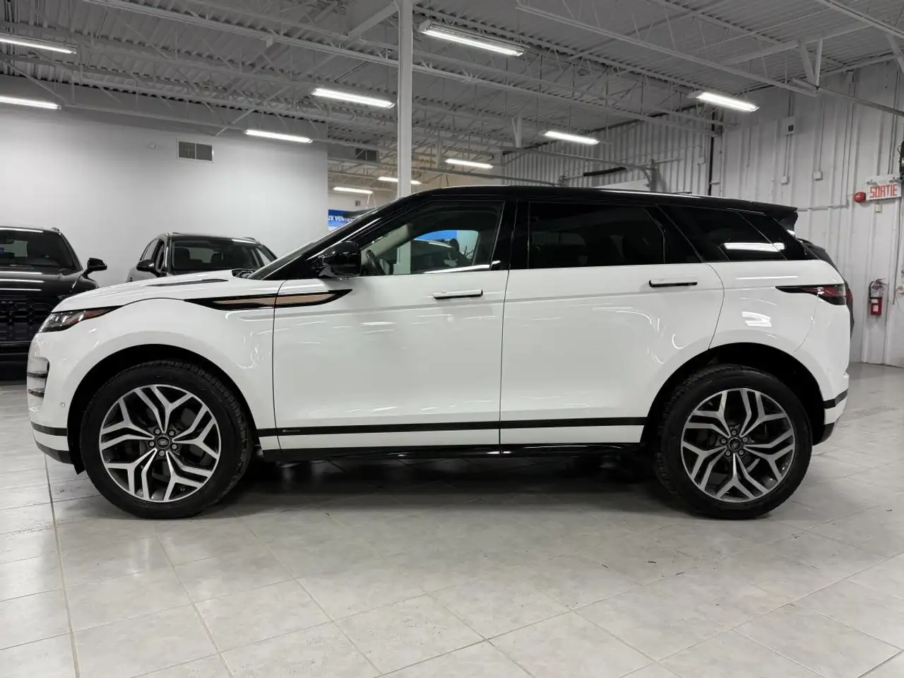 Land Rover Range Rover Evoque снимка Land Rover Range Rover Evoque