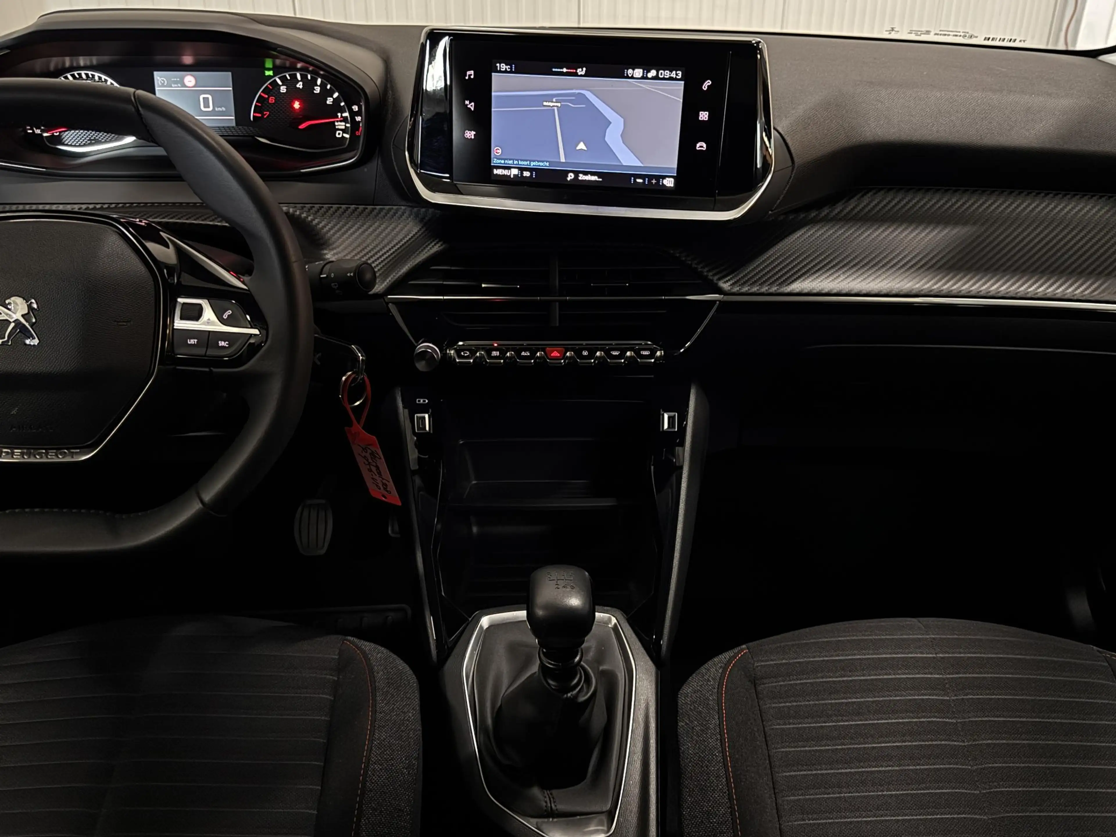 Peugeot 208 1.2 PureTech Active Pack LED AIRCO CRUISE PDC LMV — photo 7