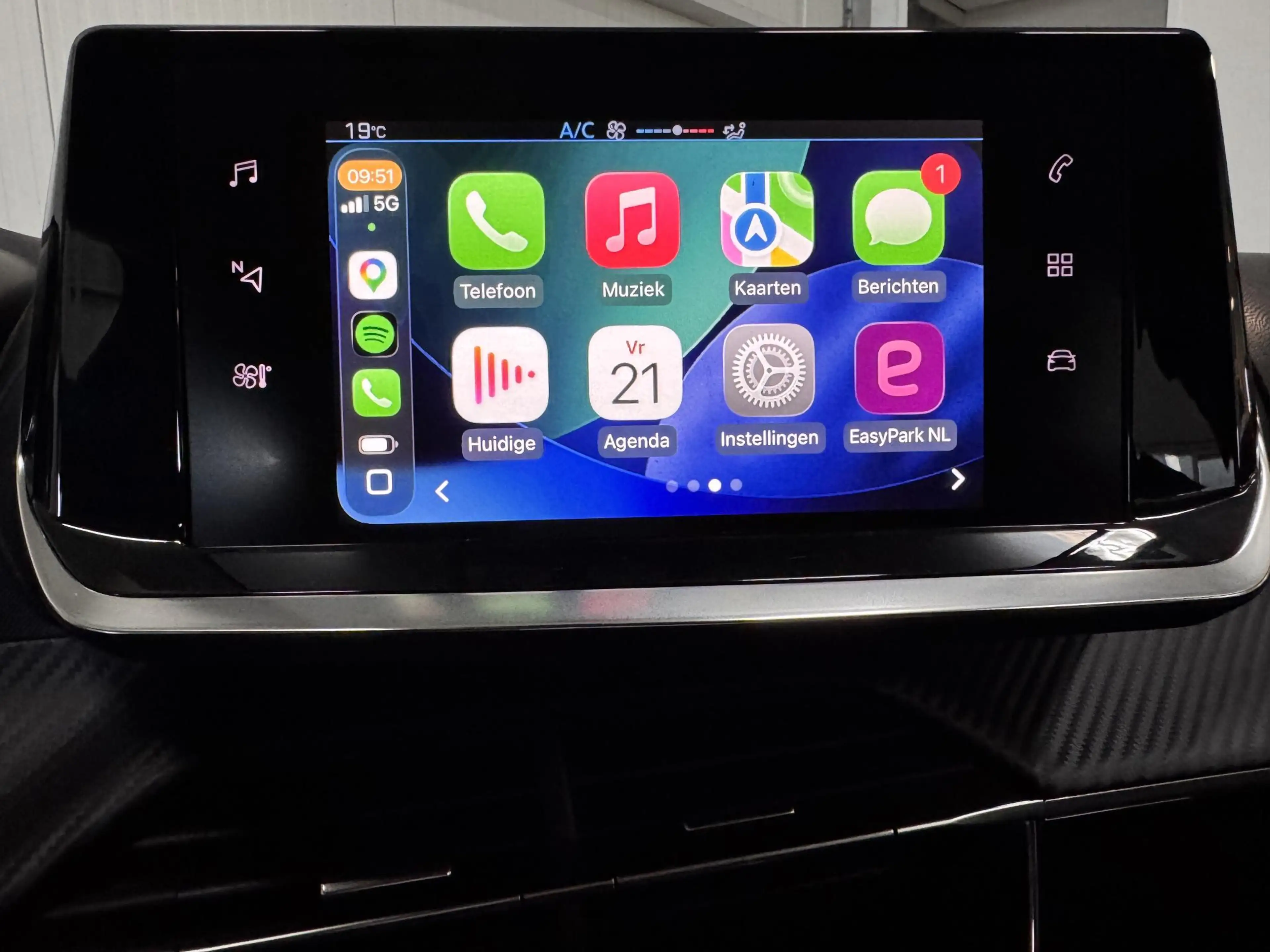 Peugeot 208 1.2 PureTech Active Pack LED AIRCO CRUISE PDC LMV — photo 11