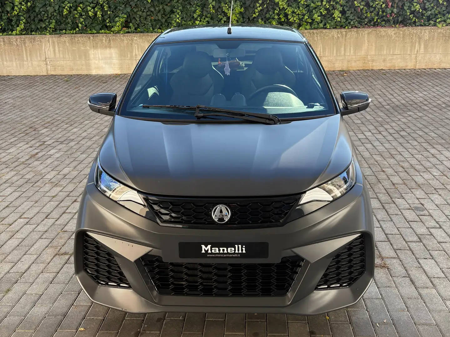 Aixam GTI GTI COUPE Сірий - 1