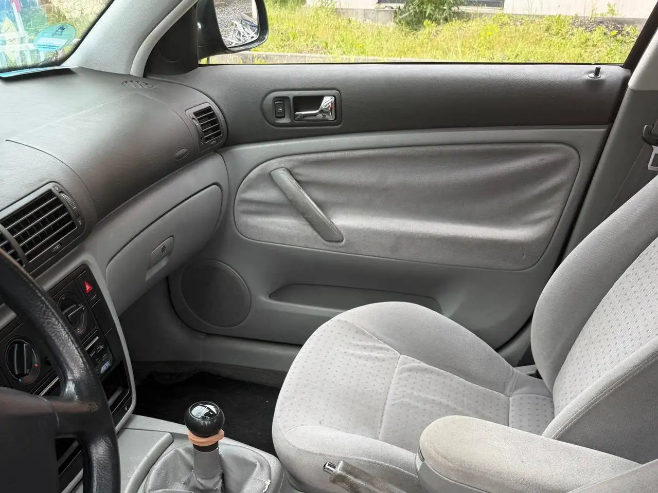 Volkswagen Passat 1.6, foto 5