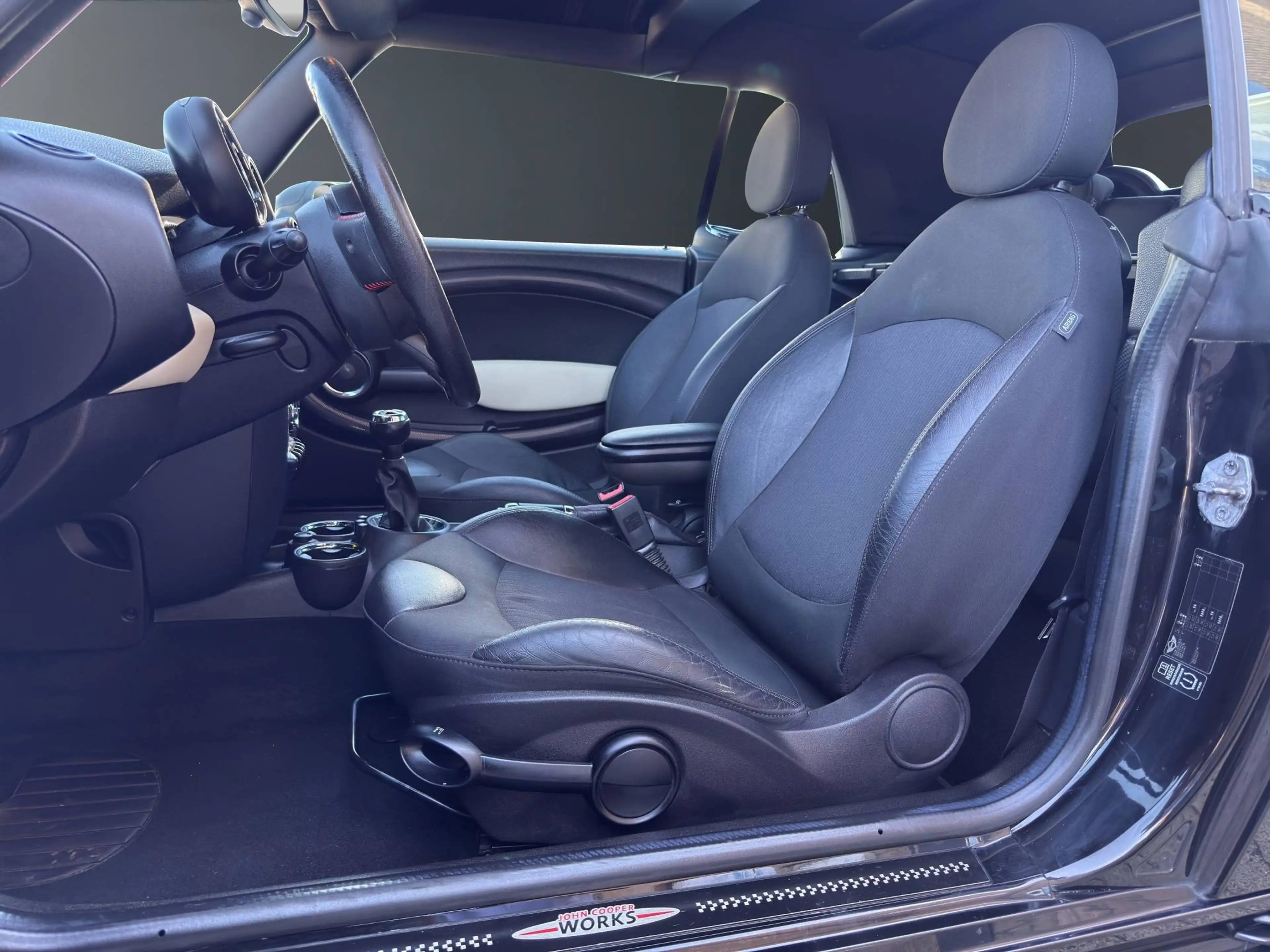MINI Cooper S Cabrio Cooper S — photo 9