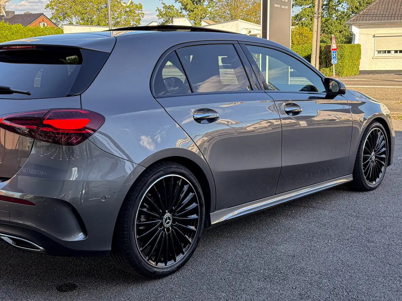 Mercedes-Benz A-Class AMG Line Night Star Edition FULL SERVICED, миниатюра 11