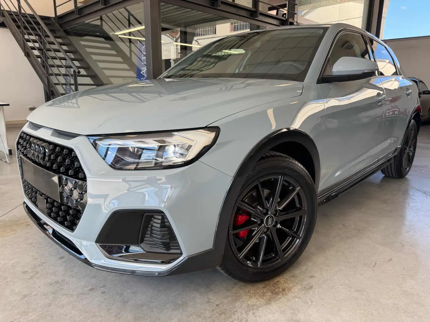 Audi A1 allstreet 30 TFSI S tronic Interni in pelle Gris - 1